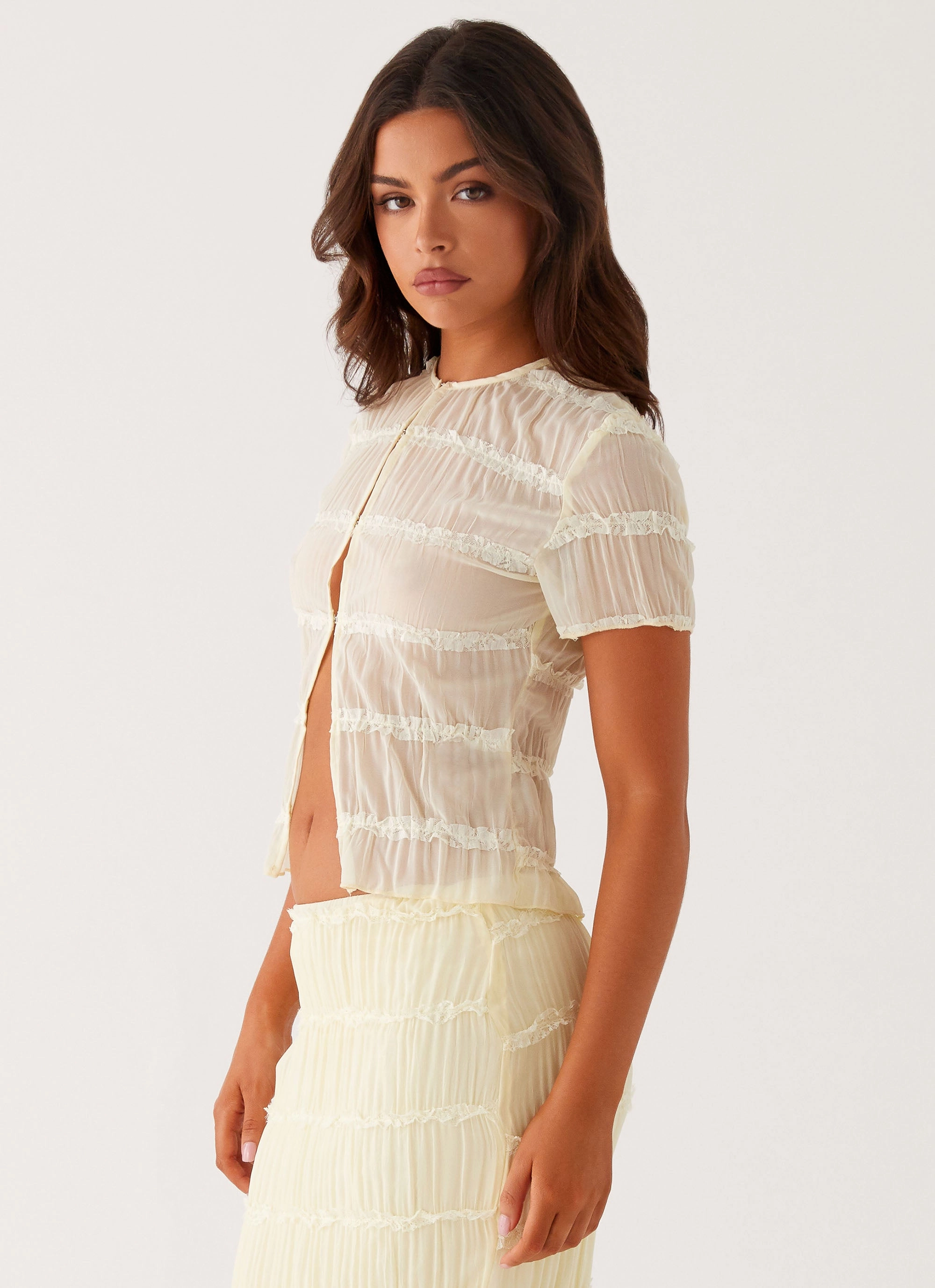Double Layered Hem Reinforcement Daydreaming Top - Yellow