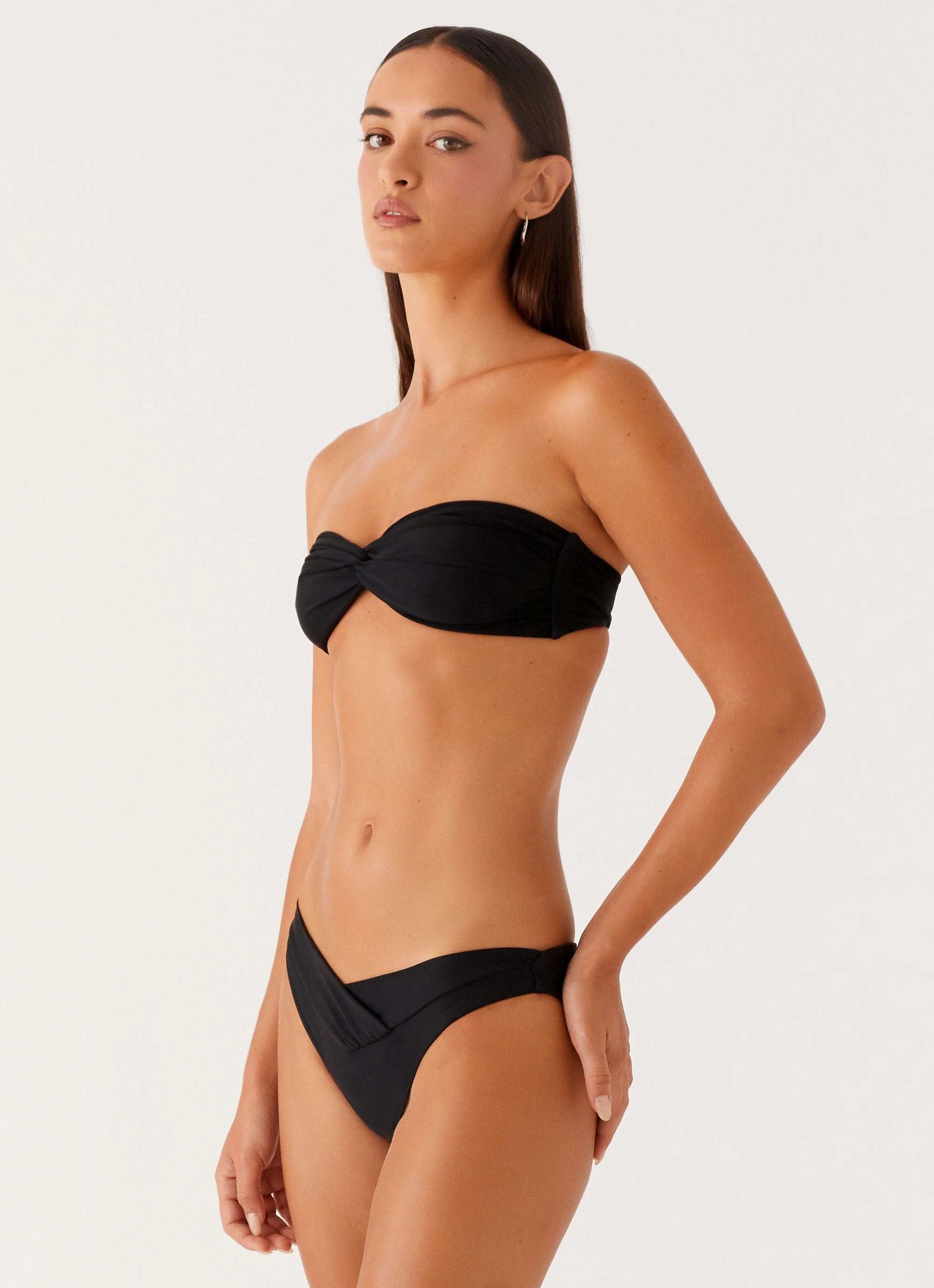 Delta Bandeau Bikini Top - Black Non Chafing Seams