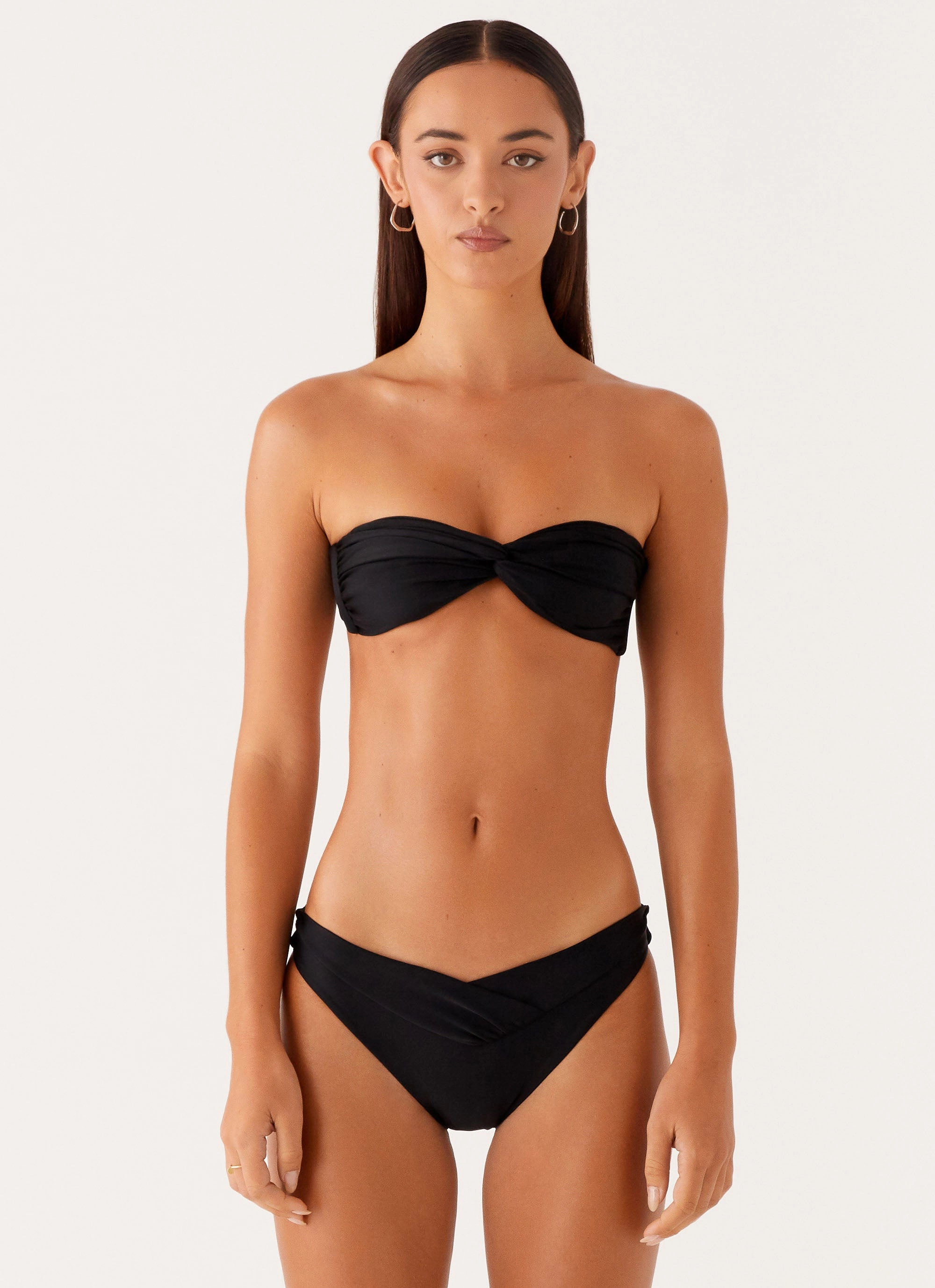 Machine-washable Delta Bandeau Bikini Top - Black