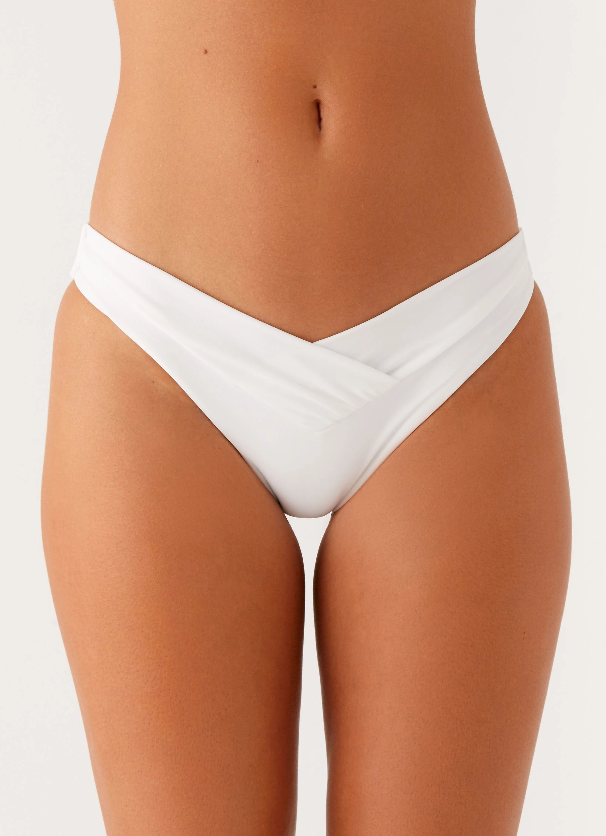 Anti Fade Treatment Fashionable Look Delta Bikini Bottoms - White
