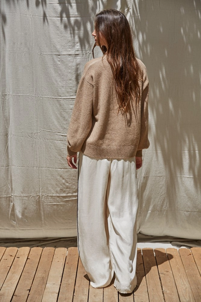 Desiree Pullover Sweater - Mocha VersatileLayering DurableStitching