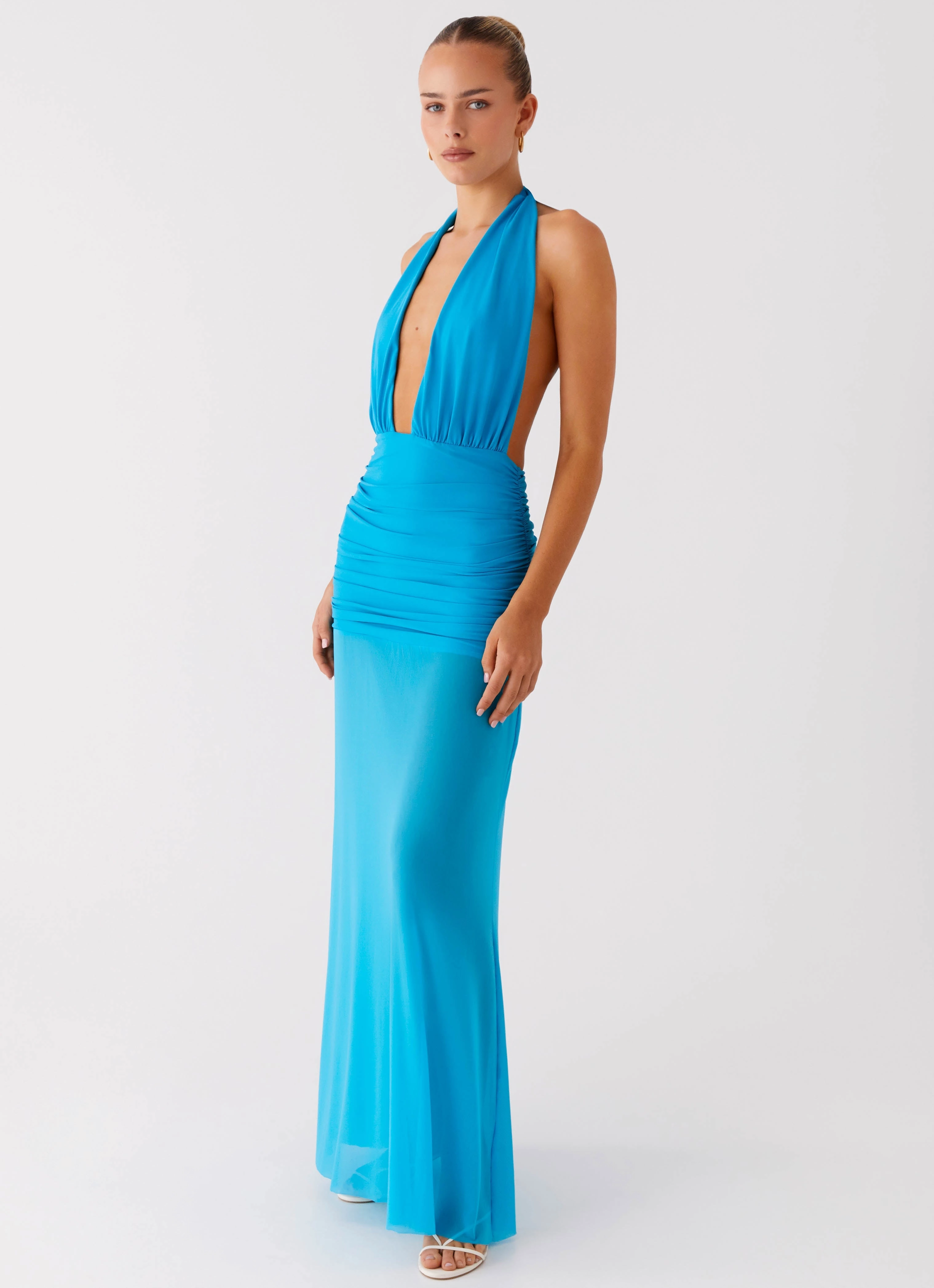 Gloss Accent Chilly Comfort Dilemma Halter Maxi Dress - Turquoise Blue