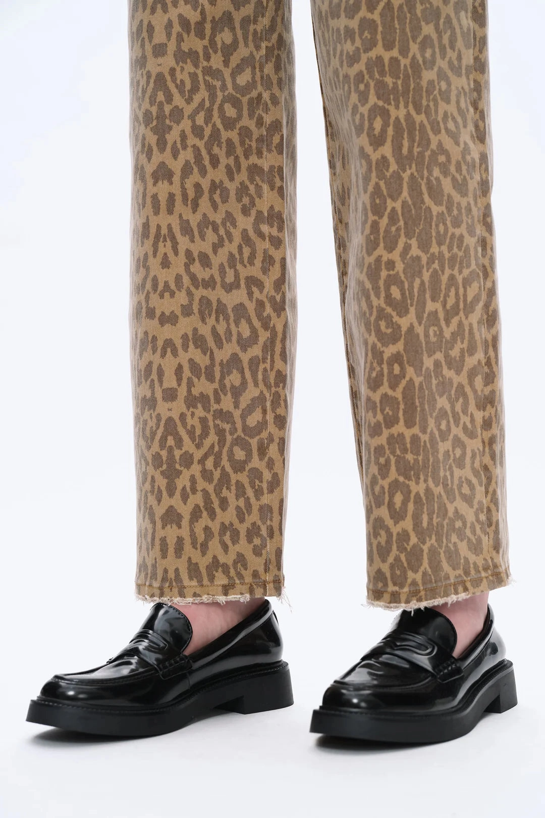 SoftTouch AntiMicrobialLining Mid Rise Leopard Jeans