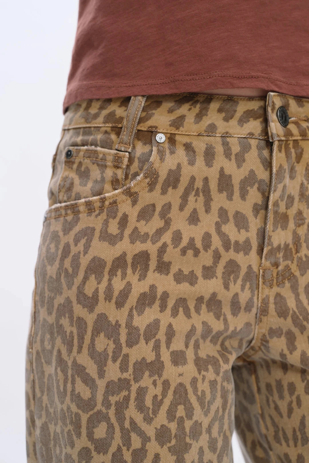 CrossBackDesign FlexFit Technology Mid Rise Leopard Jeans
