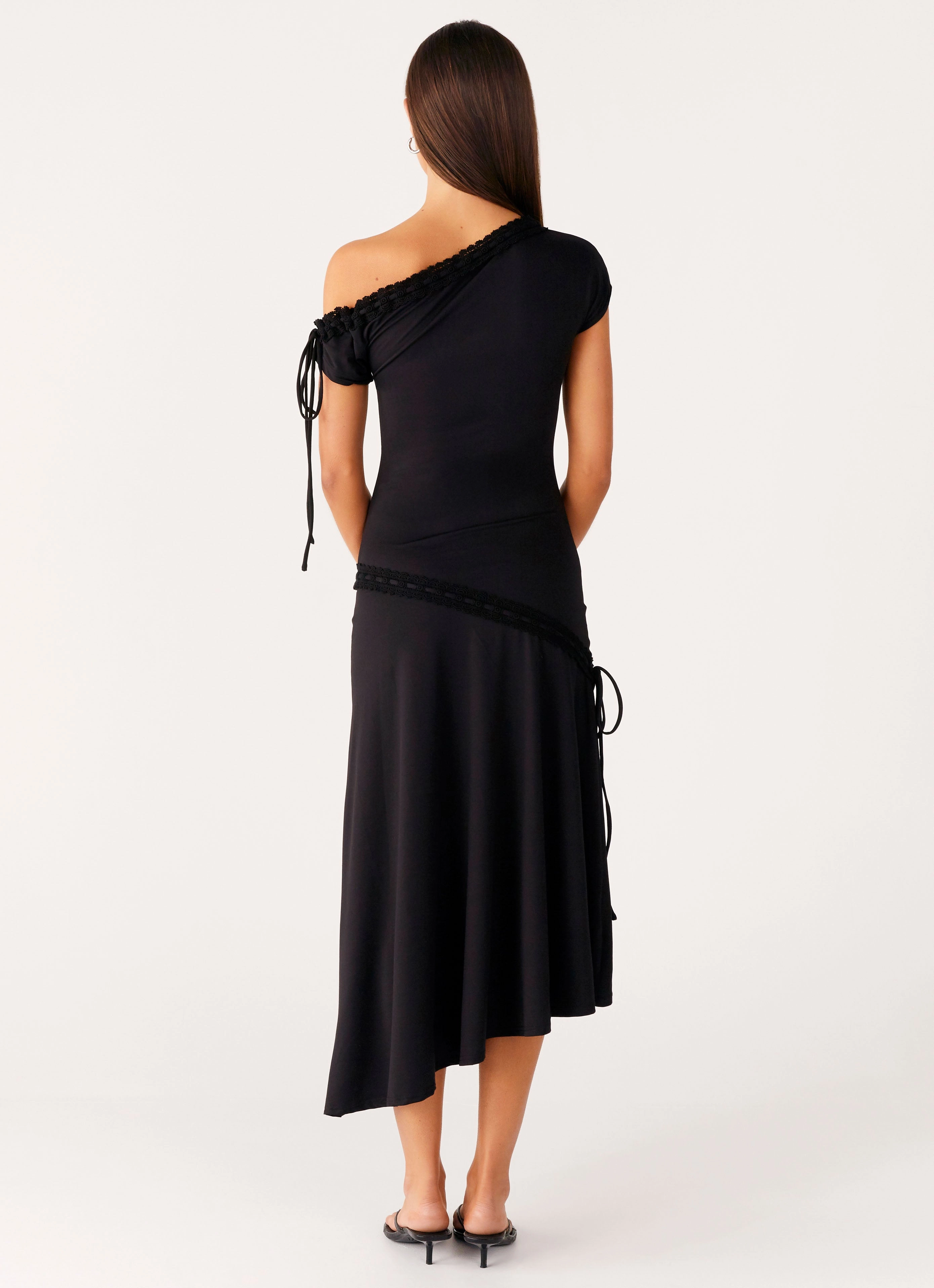 Downtown Midi Dress - Black Breezy Mood Calm Aesthetic