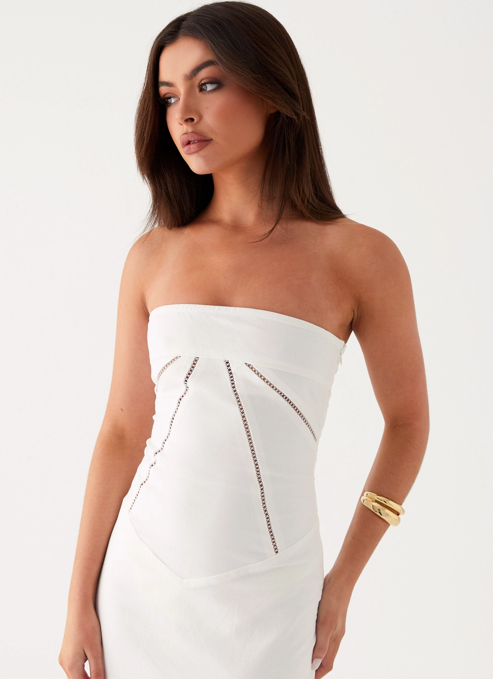 Contrast-Lining Practical work-to-play piece Cerisa Linen Maxi Dress - White