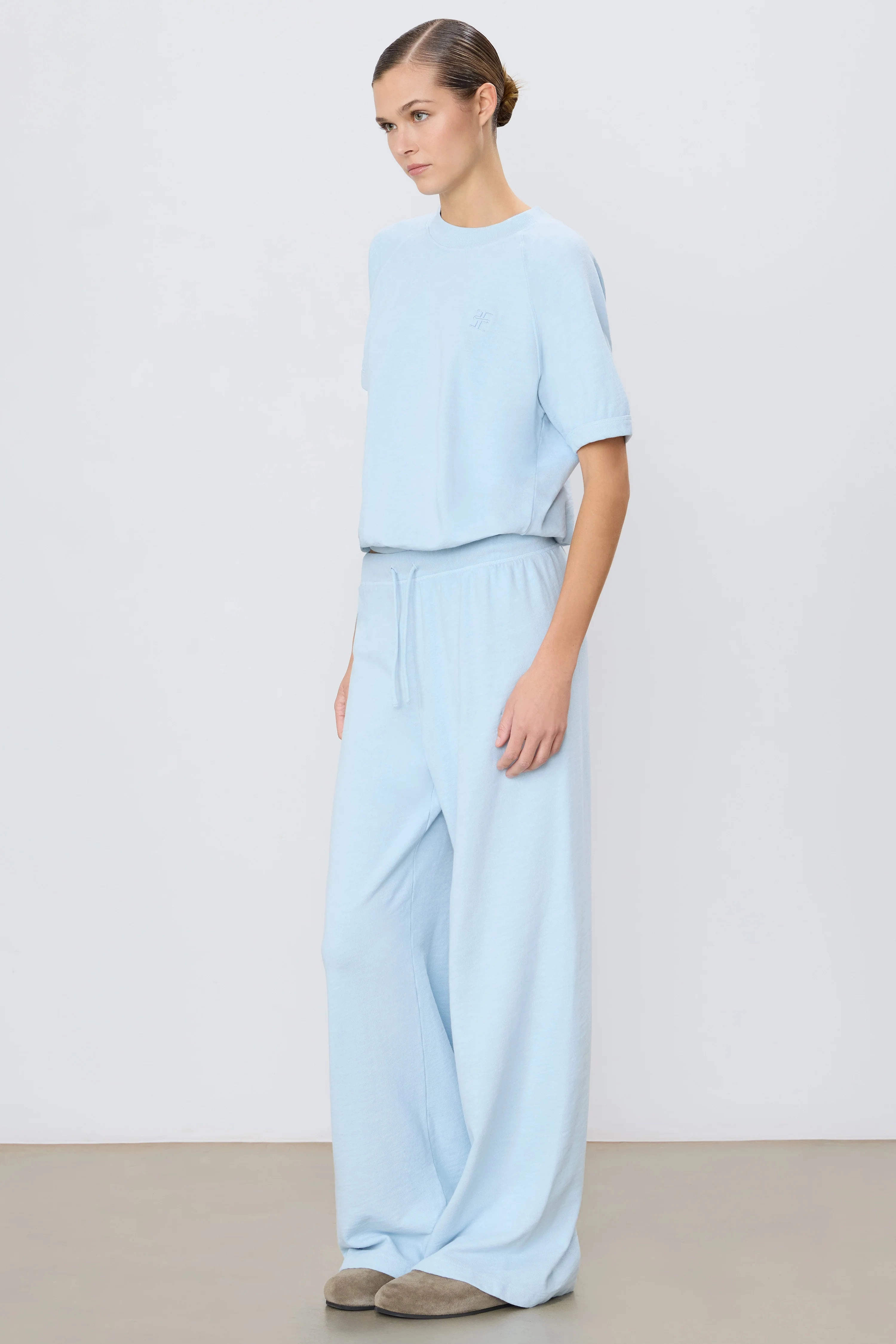 Chic Look Anti Friction Lining Drawstring Wide Leg Sweatpant in Dusty Blue