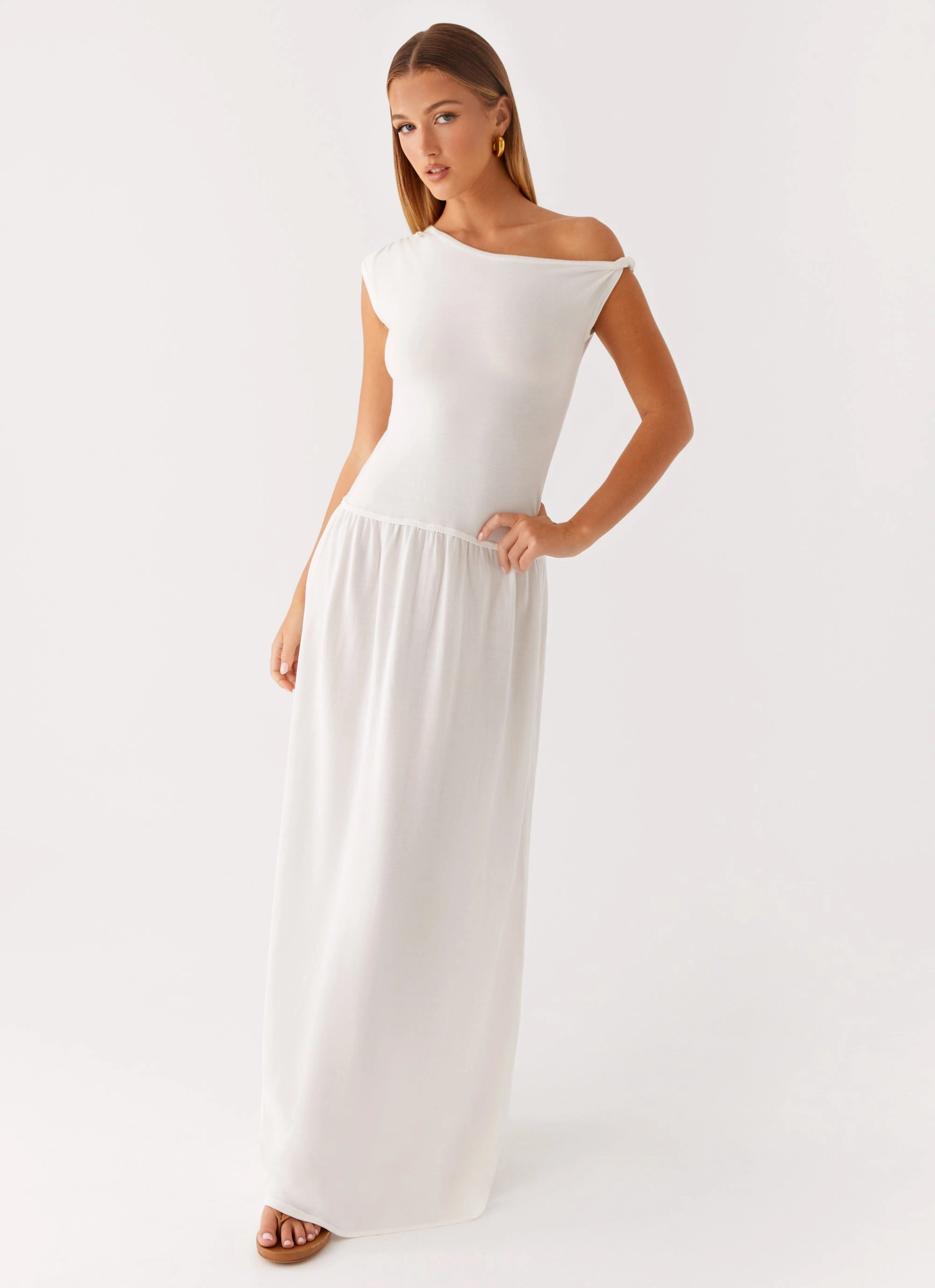 Silky Shine Ardella One Shoulder Maxi Dress - Ivory