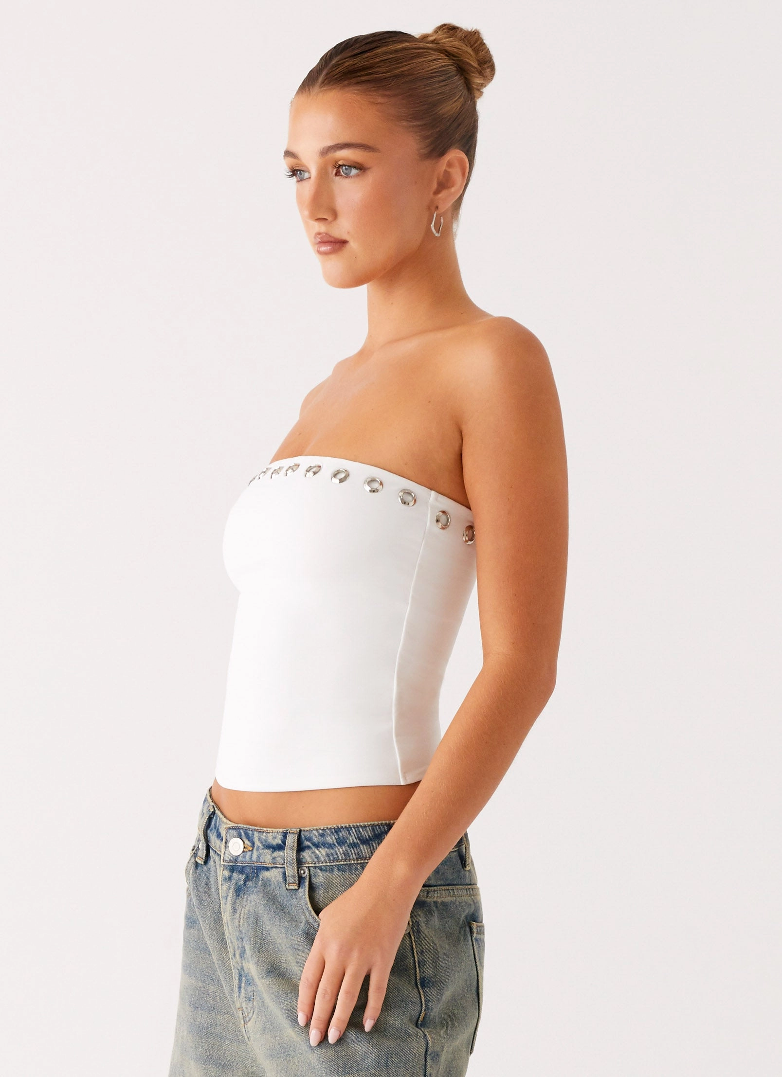 Miku Eyelet Strapless Top - White TemperatureRegulating Material