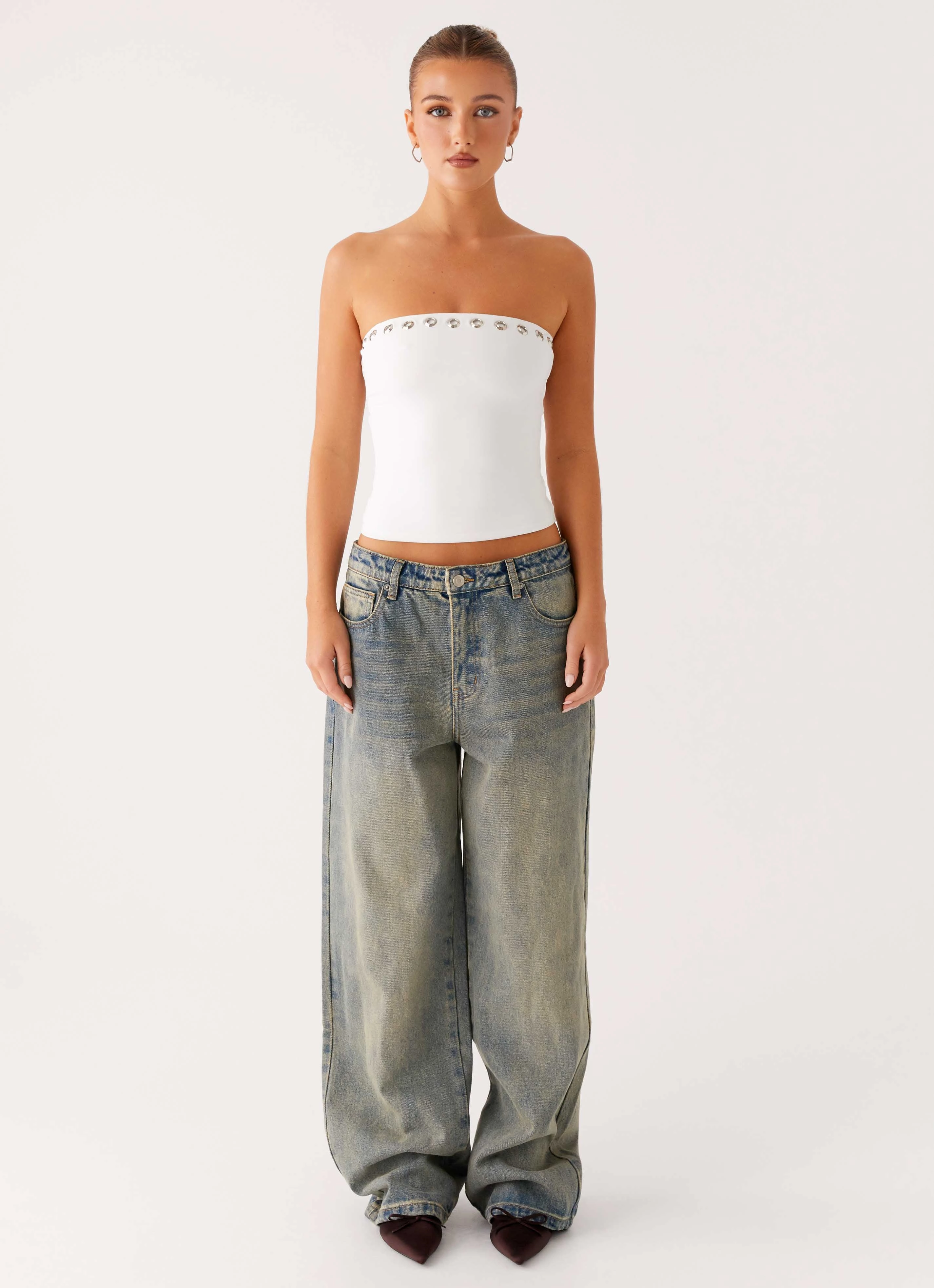 Non Restrictive Collar Drop Shoulder Silhouette Miku Eyelet Strapless Top - White