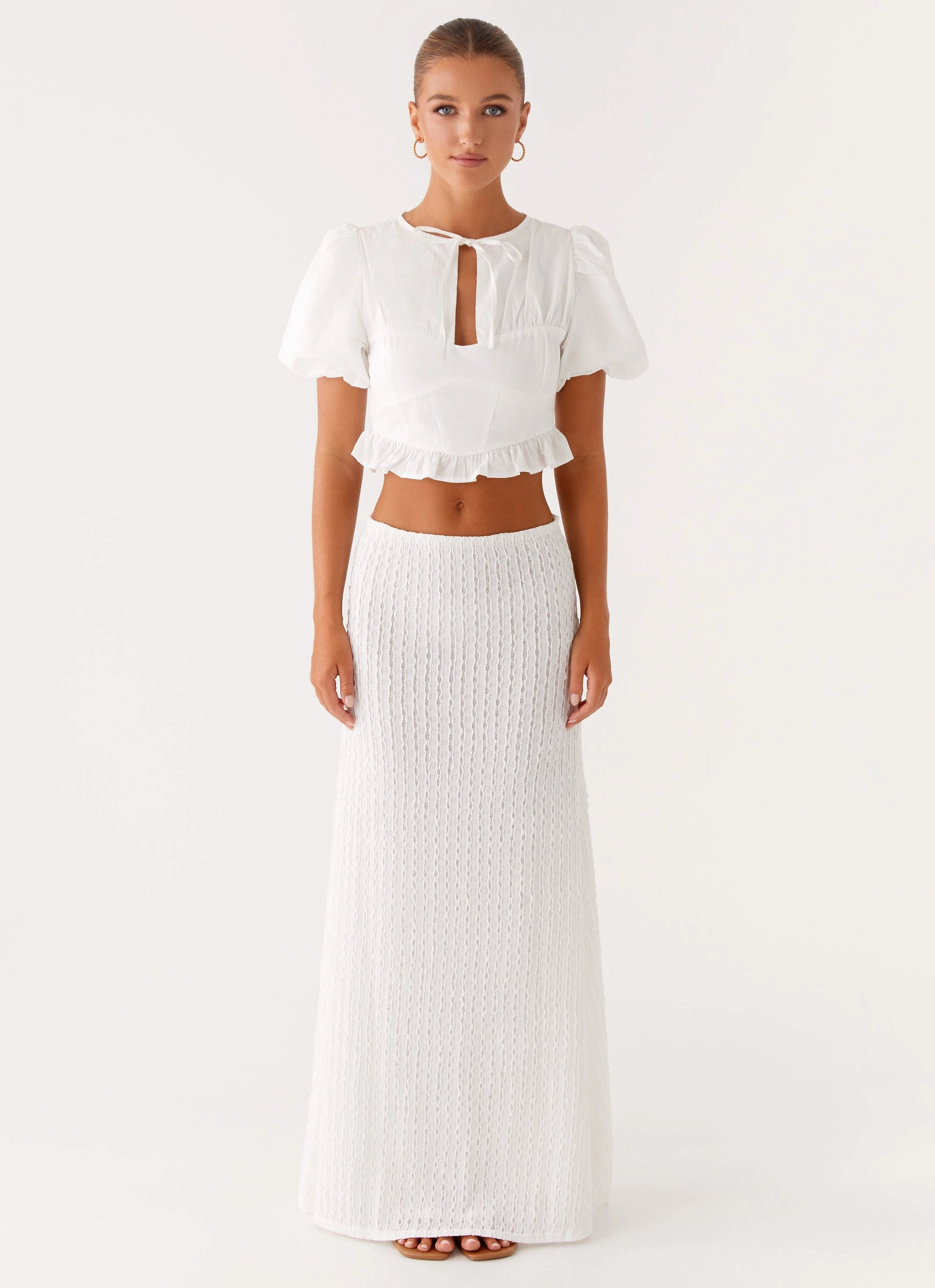 Ribbed Hem Finish WrinkleFree Structure Megan Balloon Sleeve Top - White