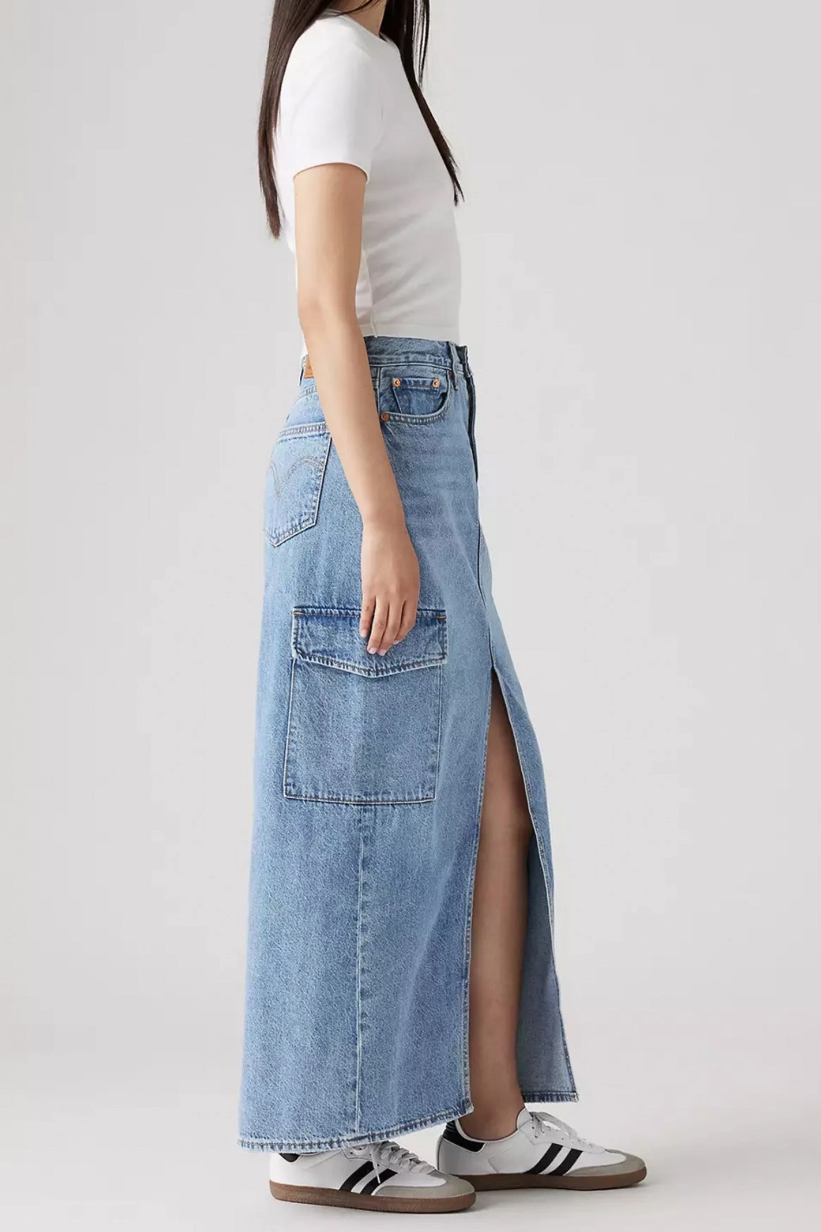 Levi's Ankle Column Cargo Skirt Non Restrictive Fit