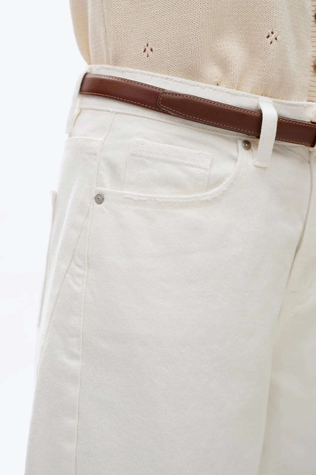 All Day Wear Layered Style Super High Rise Barrel Leg Denim Jeans - White