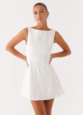 Emelie Mini Dress - White Elegant Layering