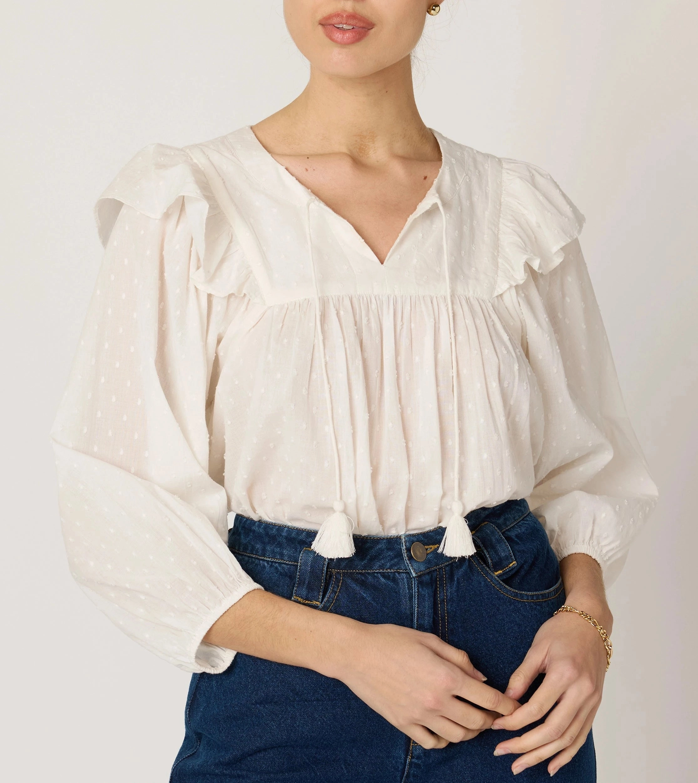 Double Needle Stitching Lina Blouse | Ivory