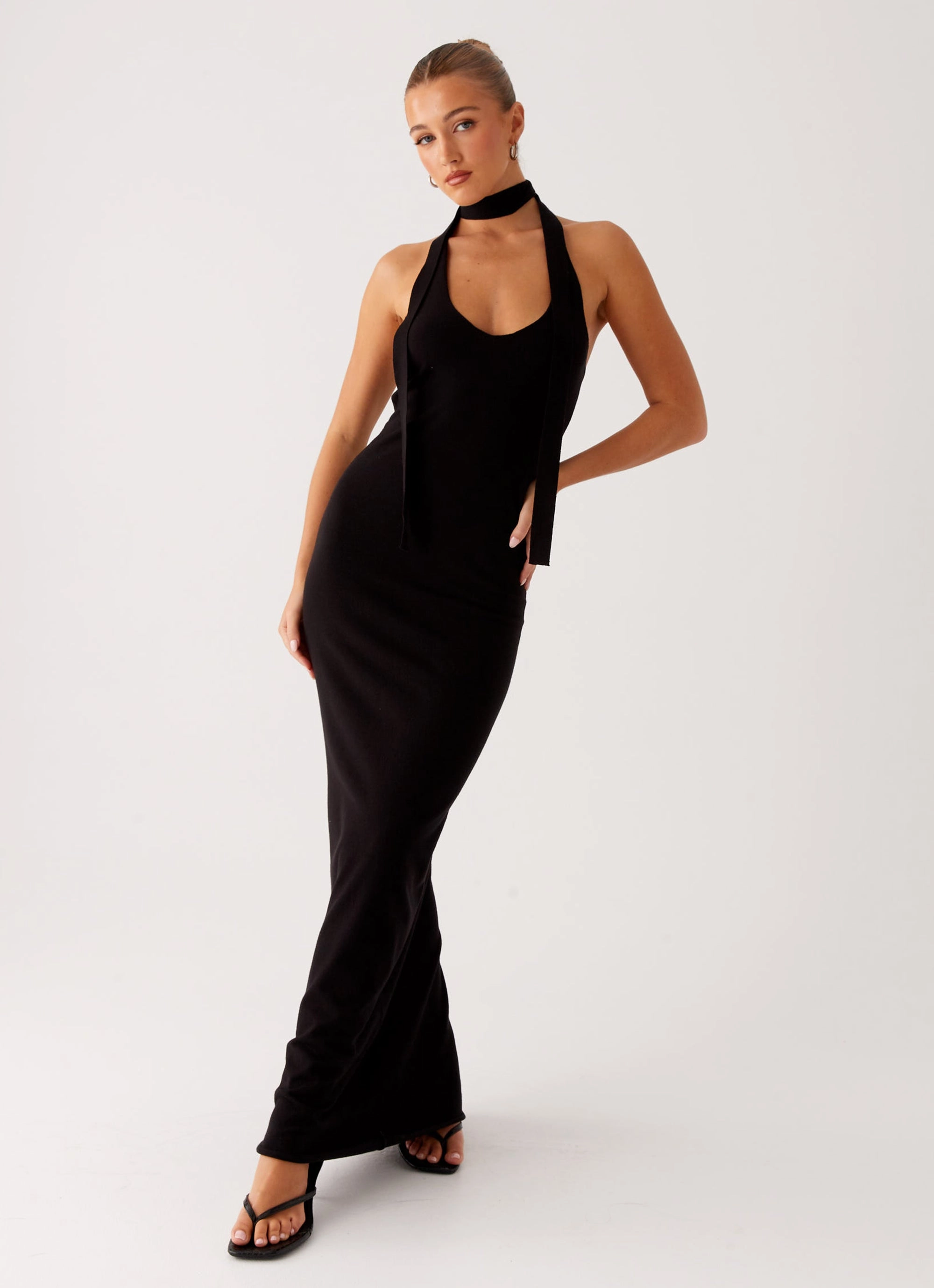 Lightweight-Structure Eddie Knit Maxi Dress - Black