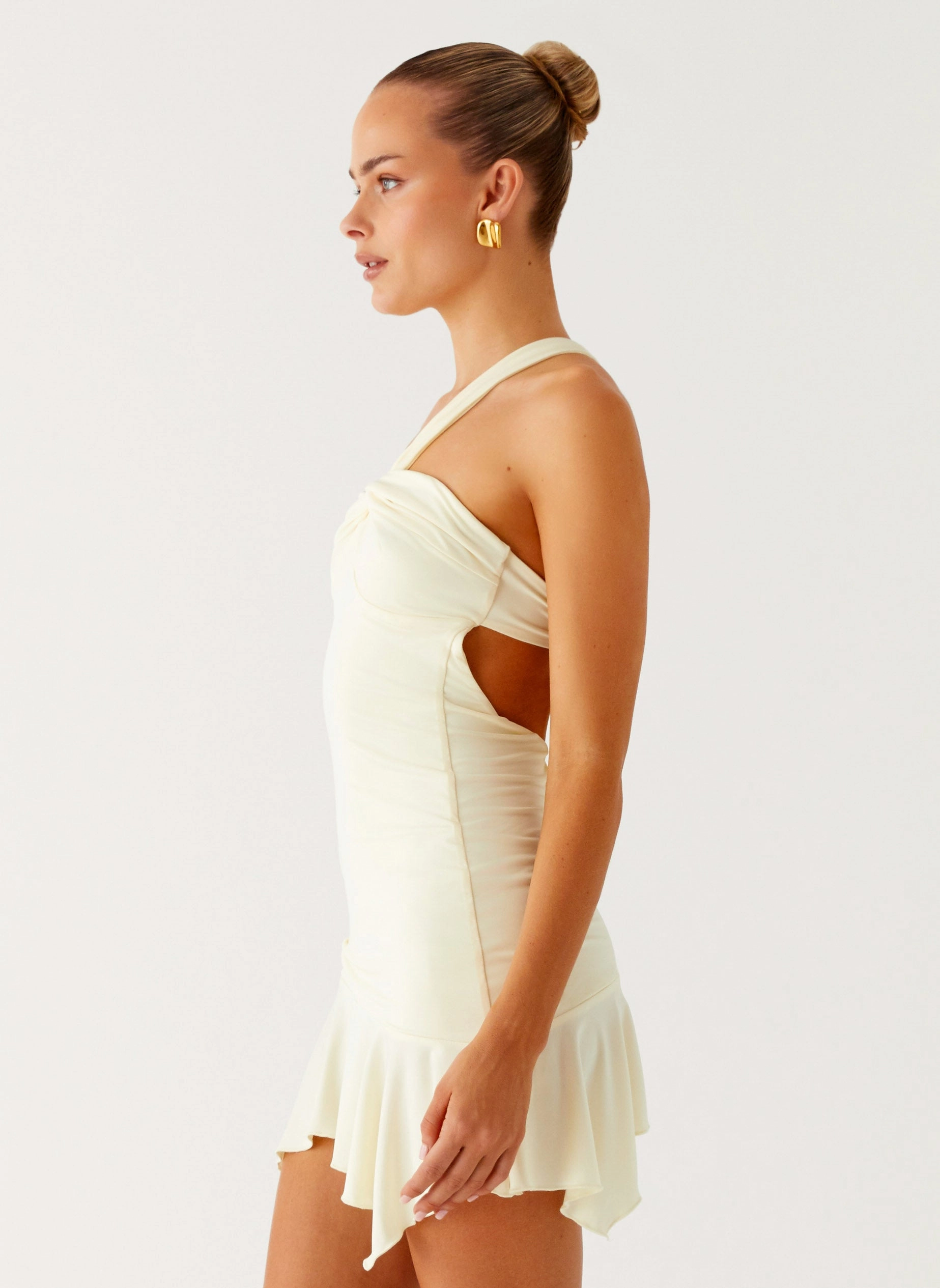 Not Your Fan Cut Out Mini Dress - Yellow Relaxed fit wear Casual Elegance