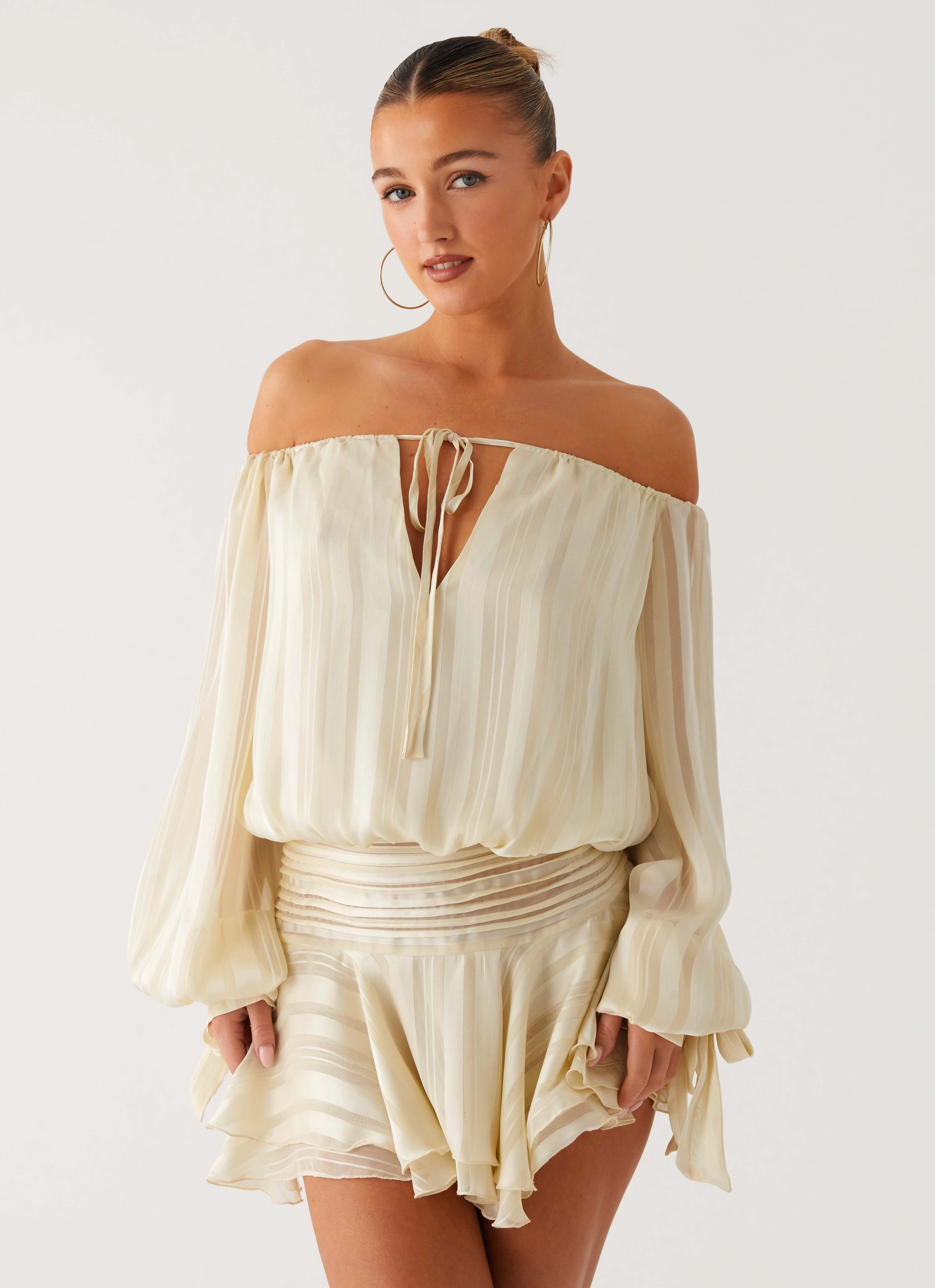 Smile Soft Eira Balloon Sleeve Mini Dress - Ivory