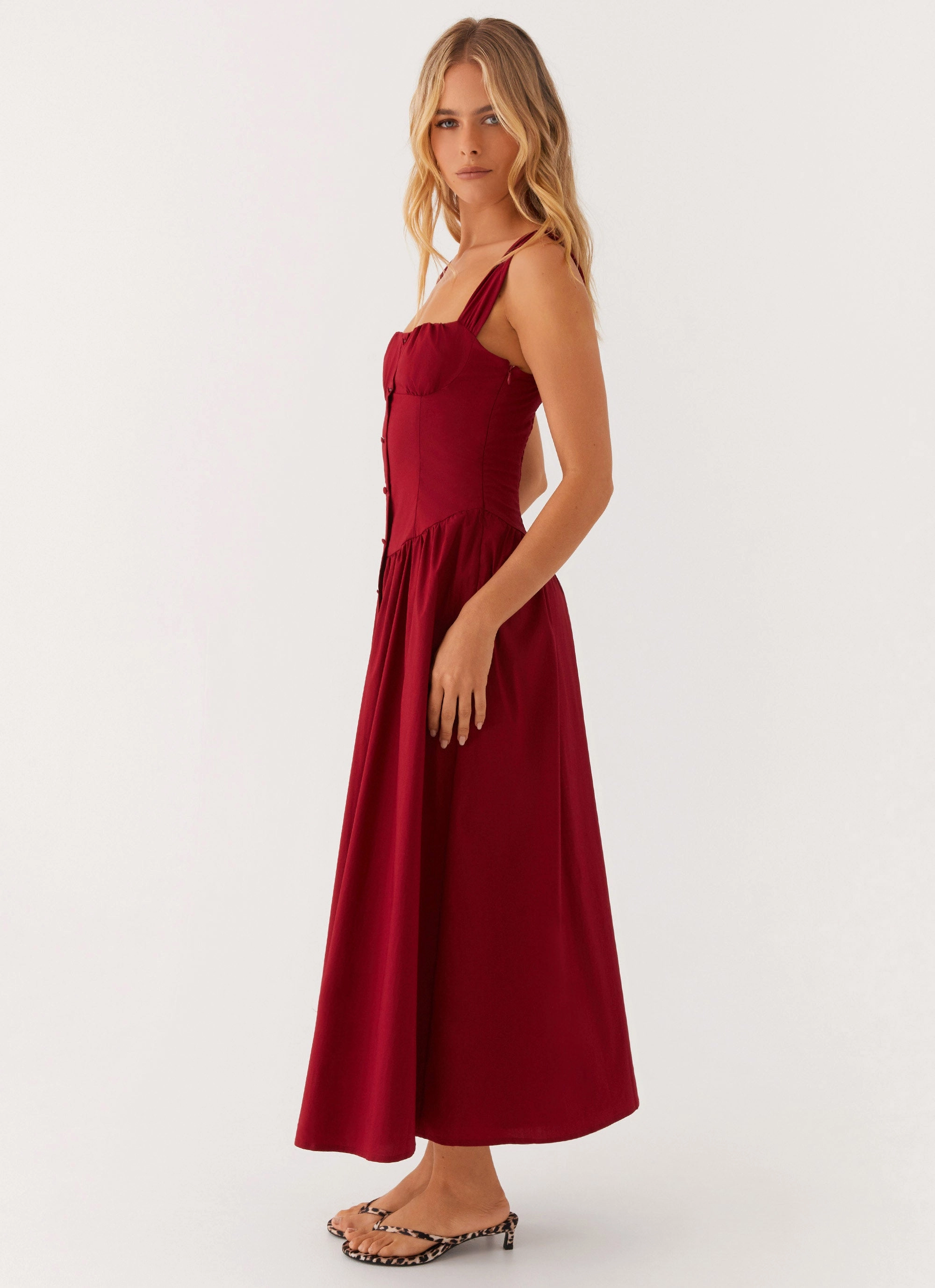 Emmalina Midi Dress - Deep Red Vibrant Design