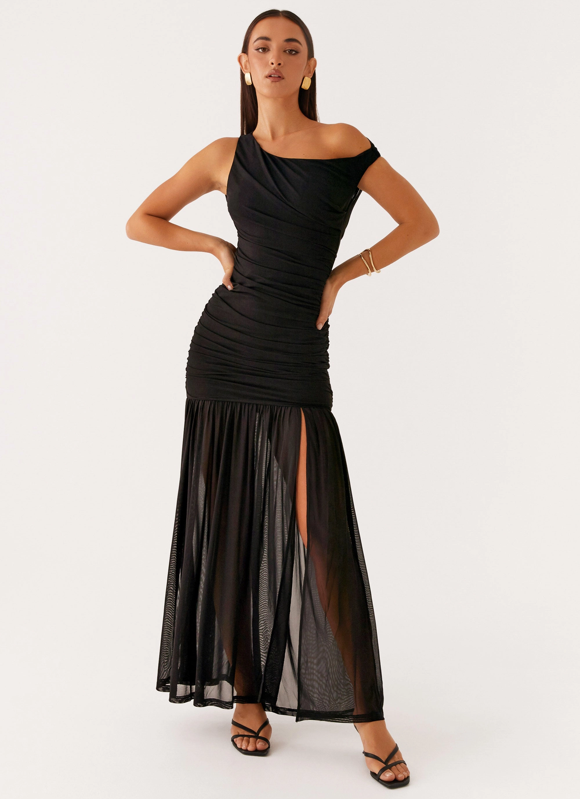Relaxed and Effortless Pavilion Maxi Dress - Black