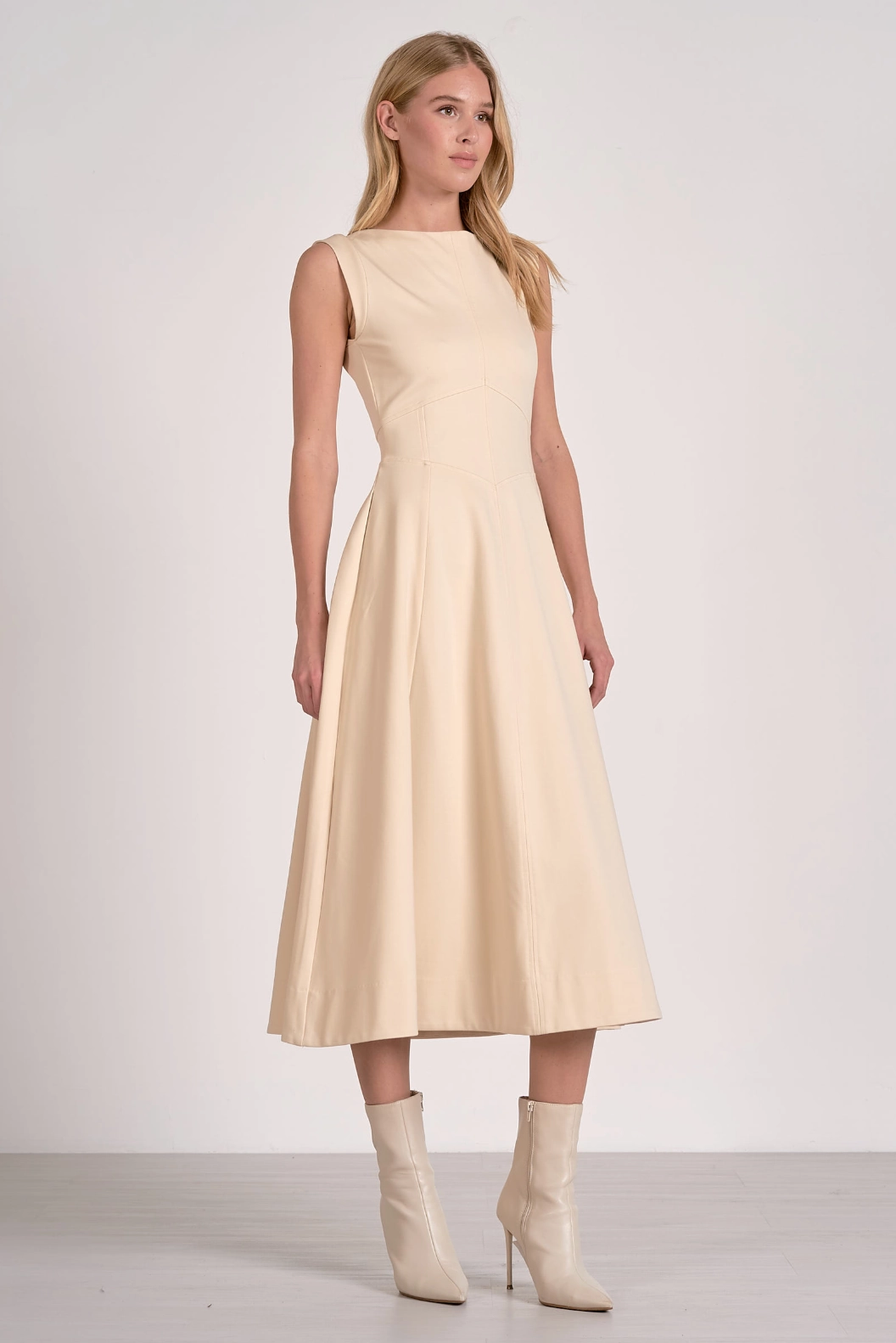 Camilla Midi Dress - Stone Minimal Comfort Office Classic