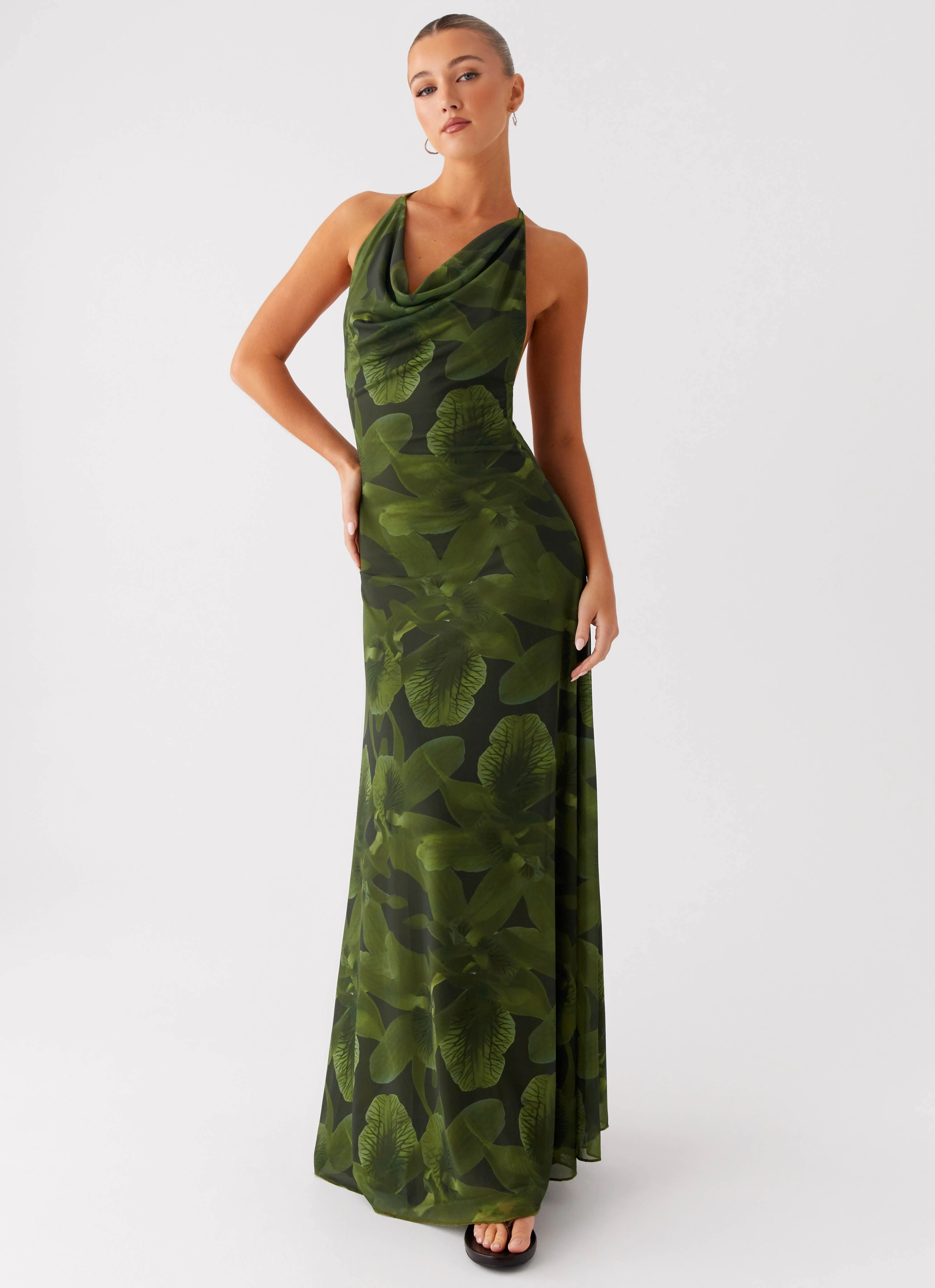 Dahliana Maxi Dress - Tropic Floral bold appearance