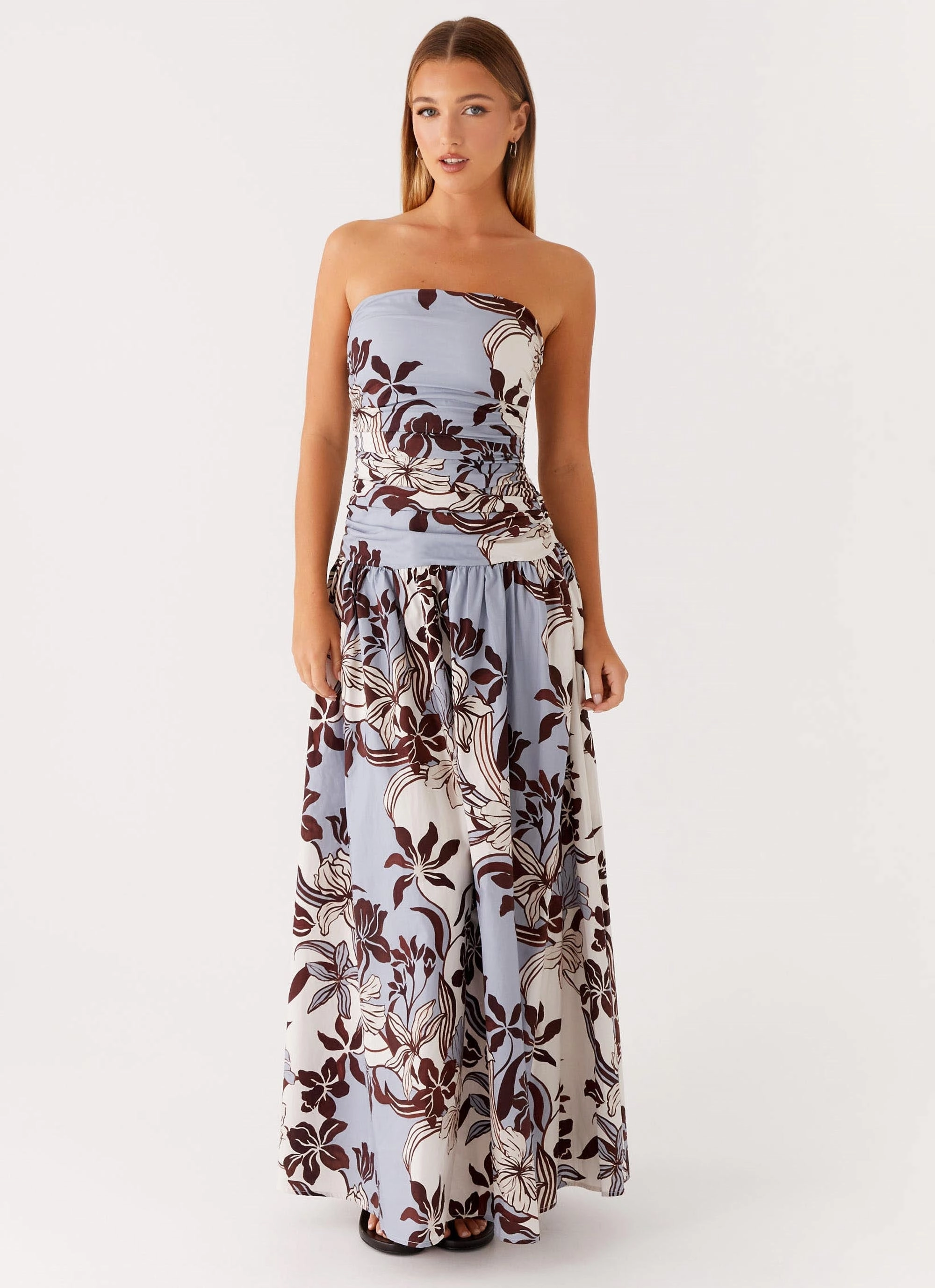 Classic Touch Elegant Motion Carmel Maxi Dress - Bluewood Blossom