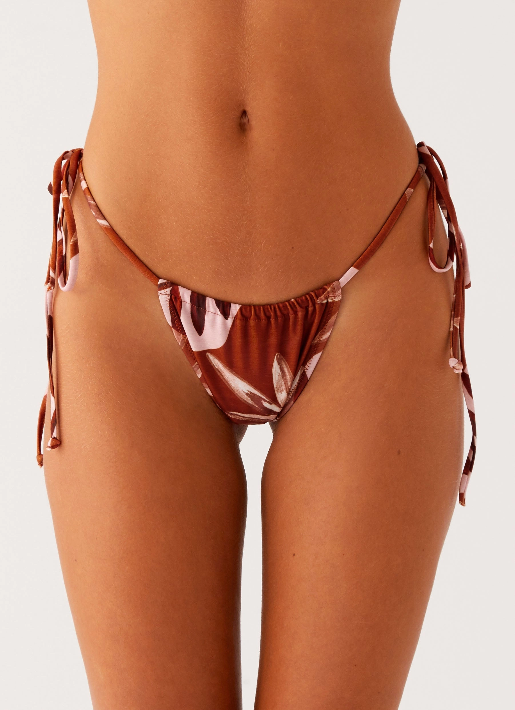 Seamless Design Seam Free Waistband Calista Bikini Bottoms - Cinnamon Palm