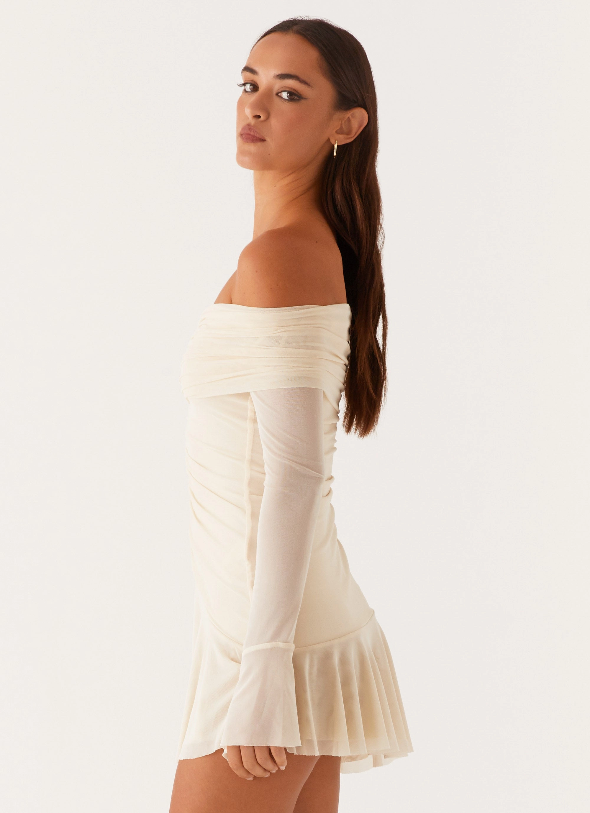 ruffle trim Ellis Ruched Mini Dress - Pastel Yellow