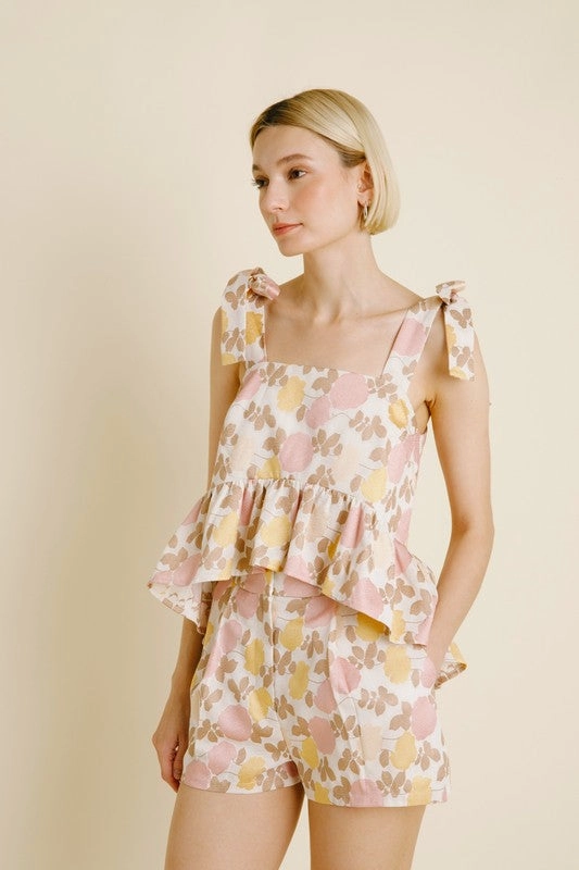 Thermochromic Color Shift Tech ShockAbsorbing Floral Jacquard Peplum Top