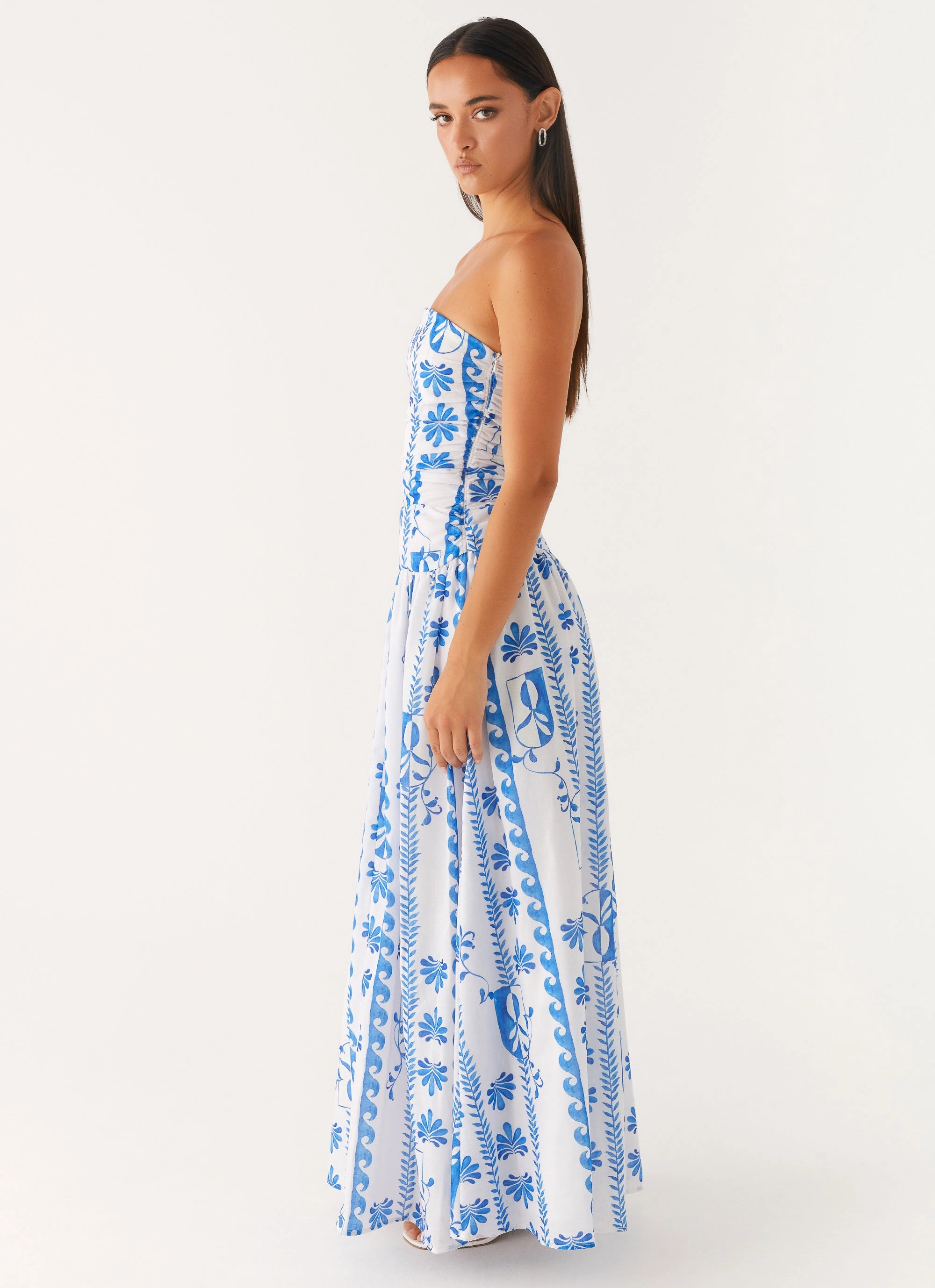 Carmel Maxi Dress - Floral Wave Stylish Line Day Ready