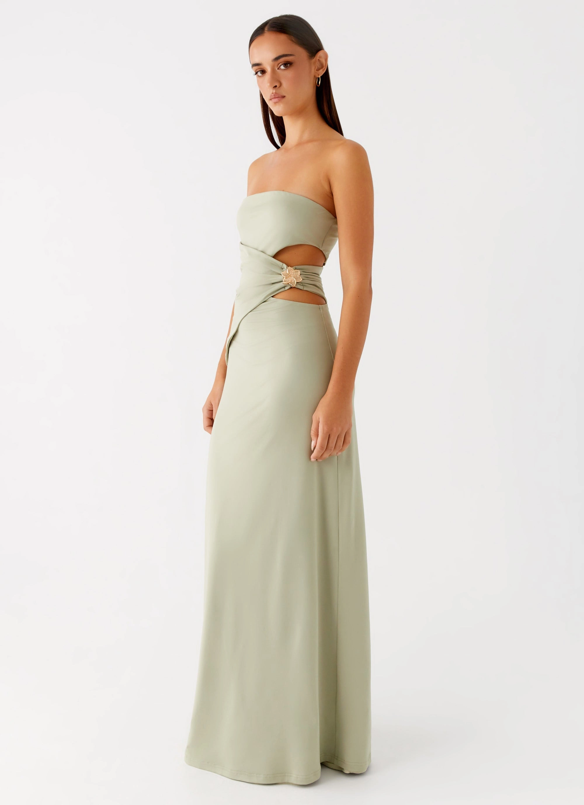 Tailored Elegance Anetta Maxi Dress - Sage