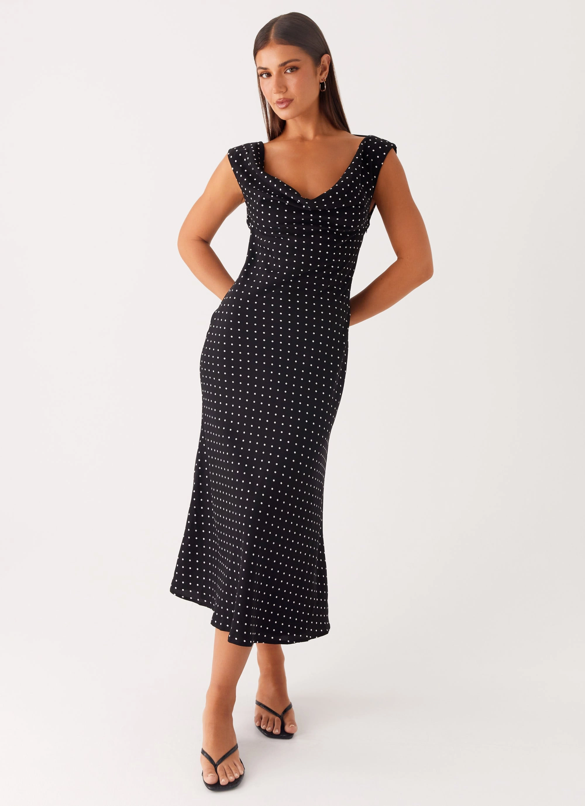 Role Model Maxi Dress - Black Polka Dot Lounge Mode Classic knee-length dress