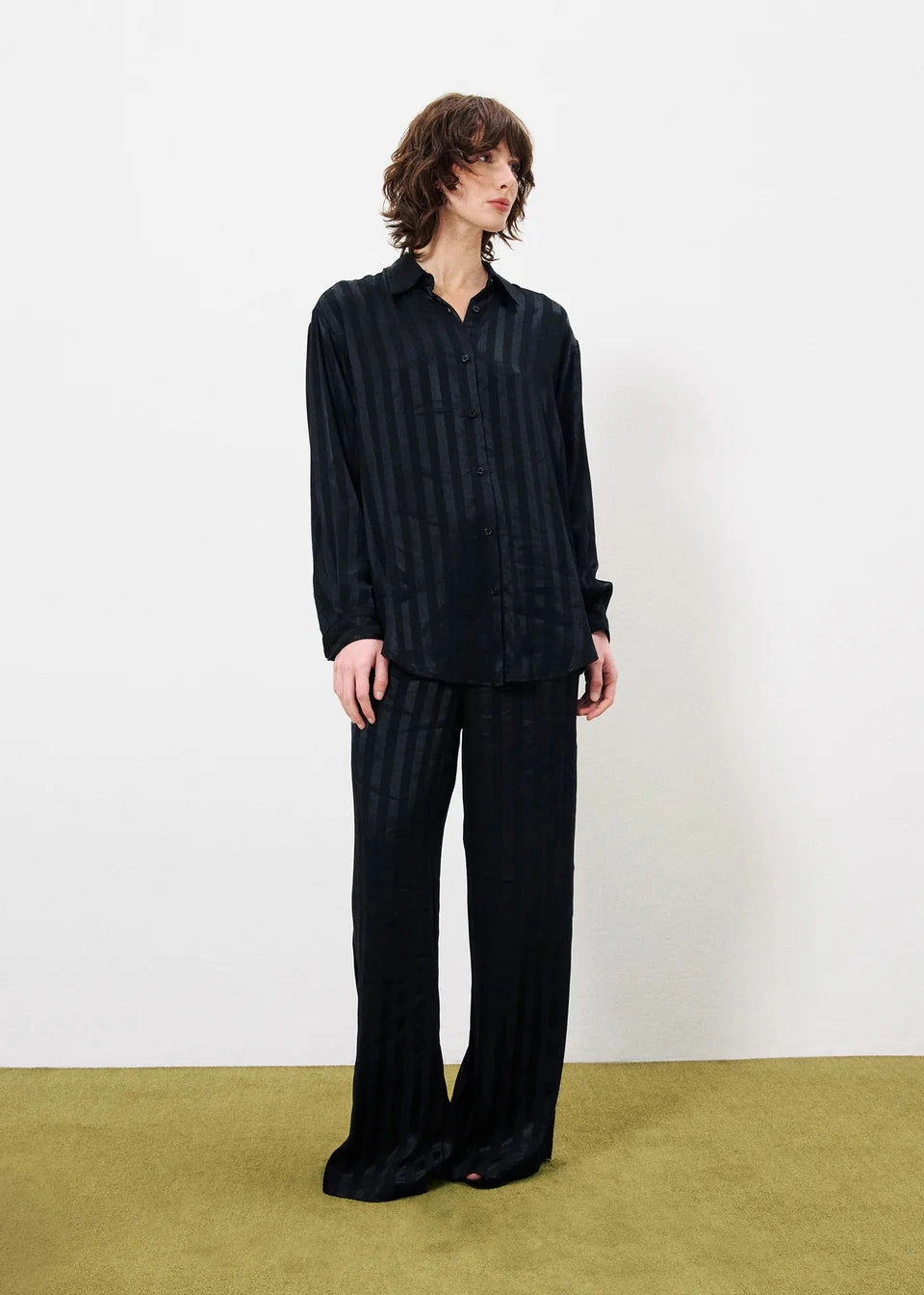 FRNCH Carla Shirt Ergonomic Shoulder Shape