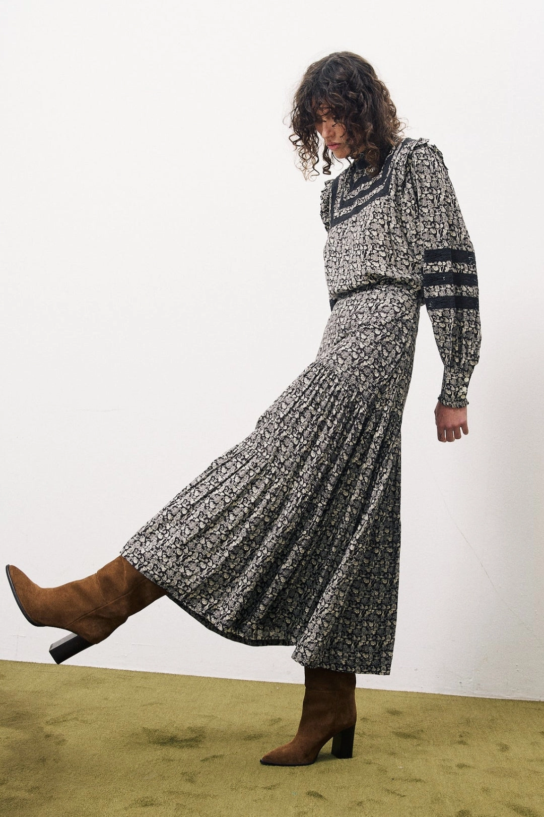 FRNCH Gyliane Blouse Reflective Logo Detail