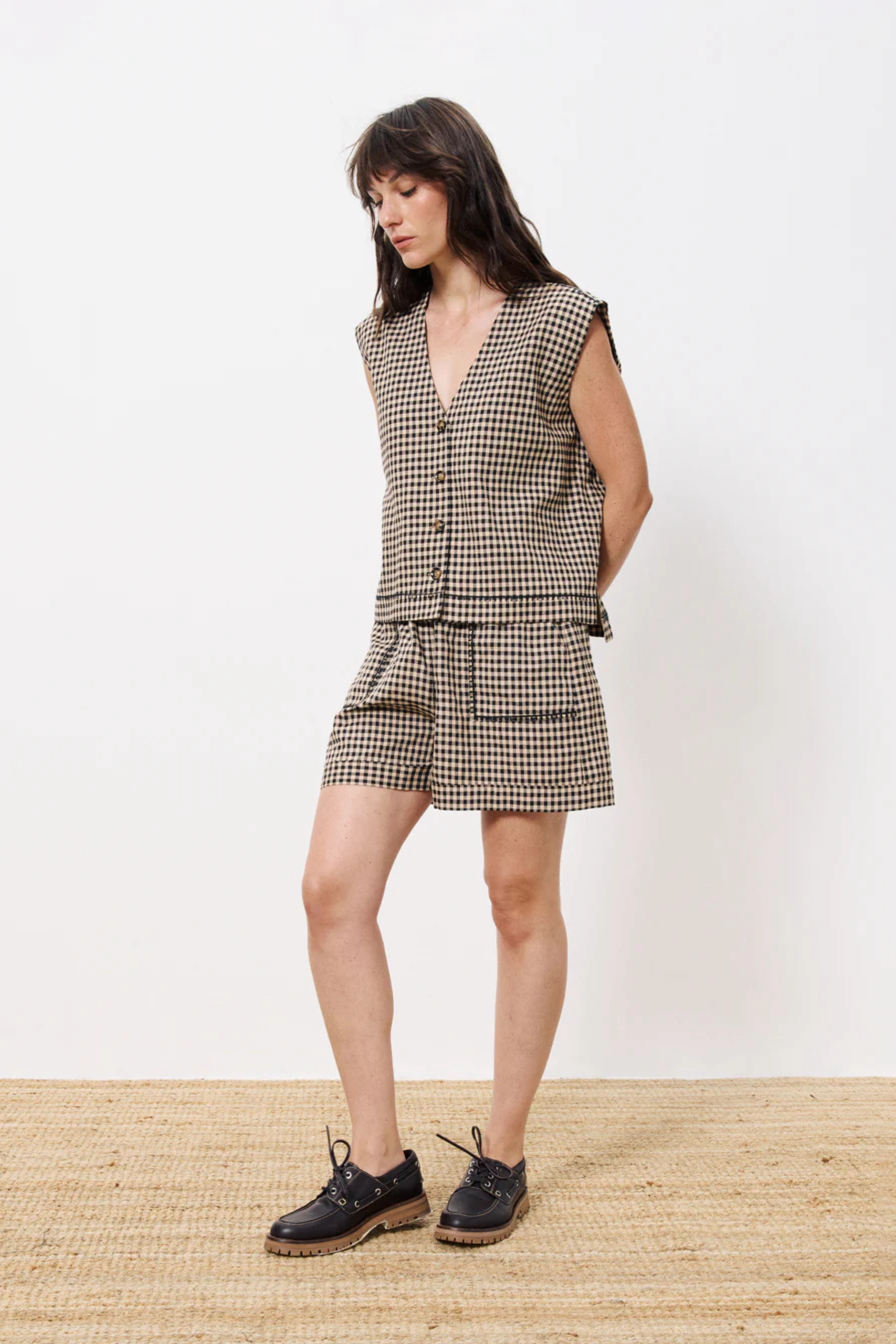 MultiPocket Design FRNCH Sofia Shorts