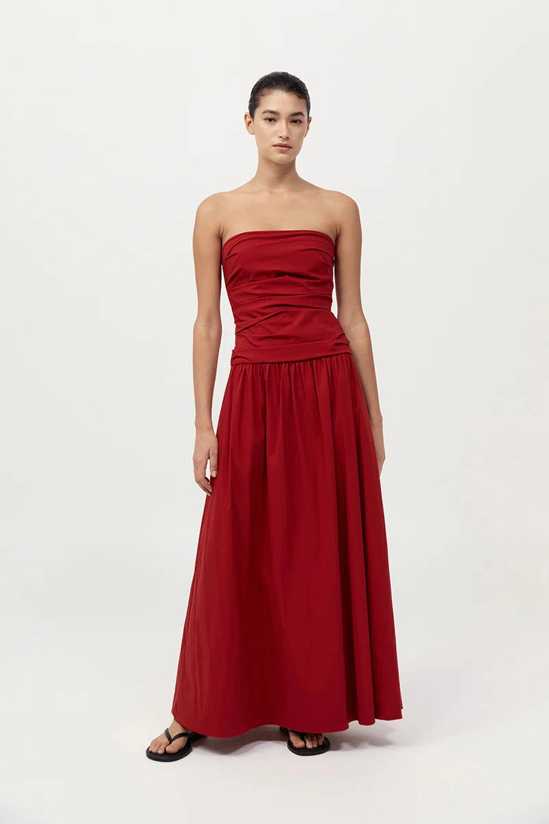 VentilatedMesh Layered Collar Gathered Strapless Tie Back Dress in Rosso