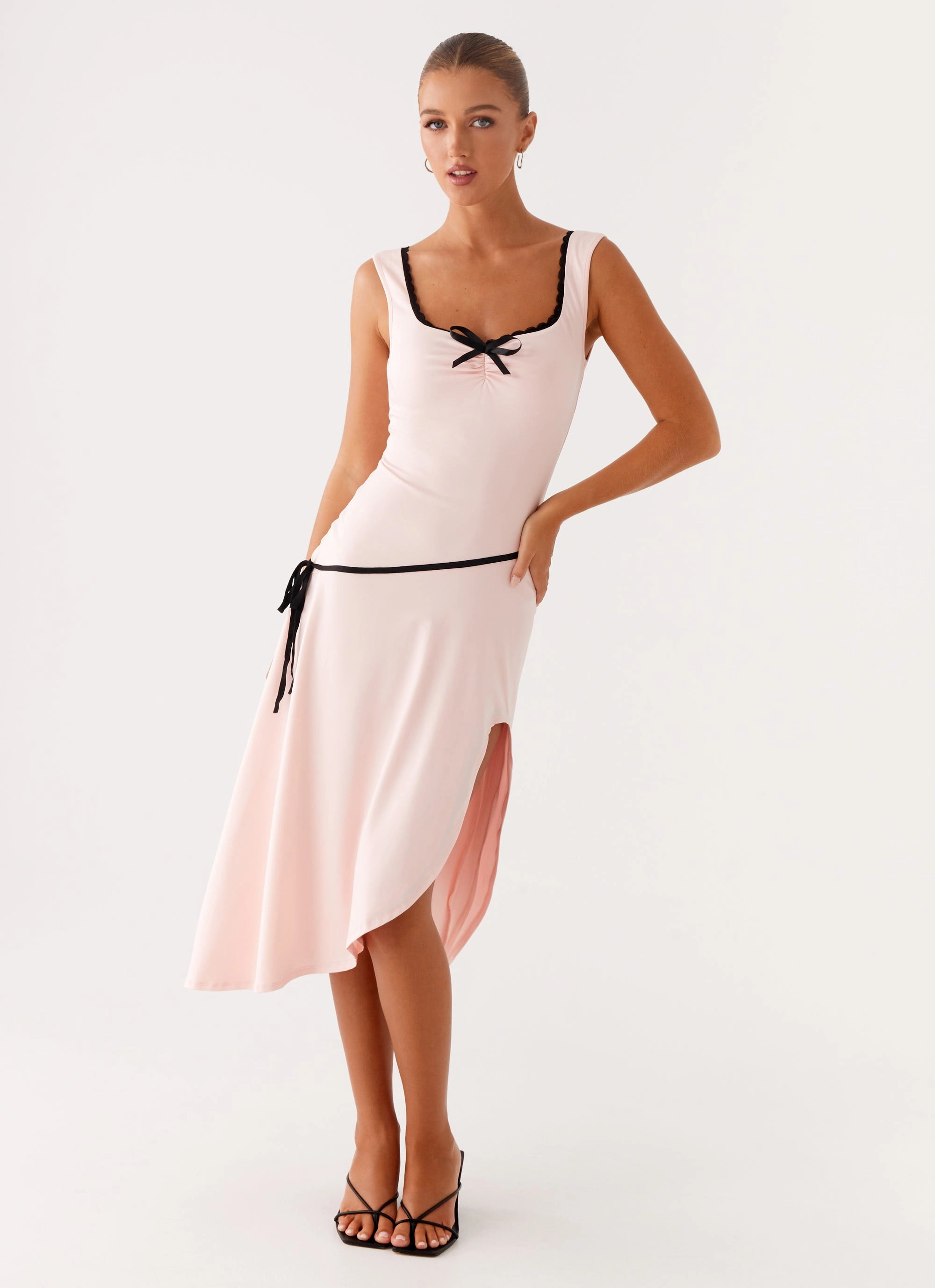 Darlene Midi Dress - Pink Soft Stretch Glossy-Finish