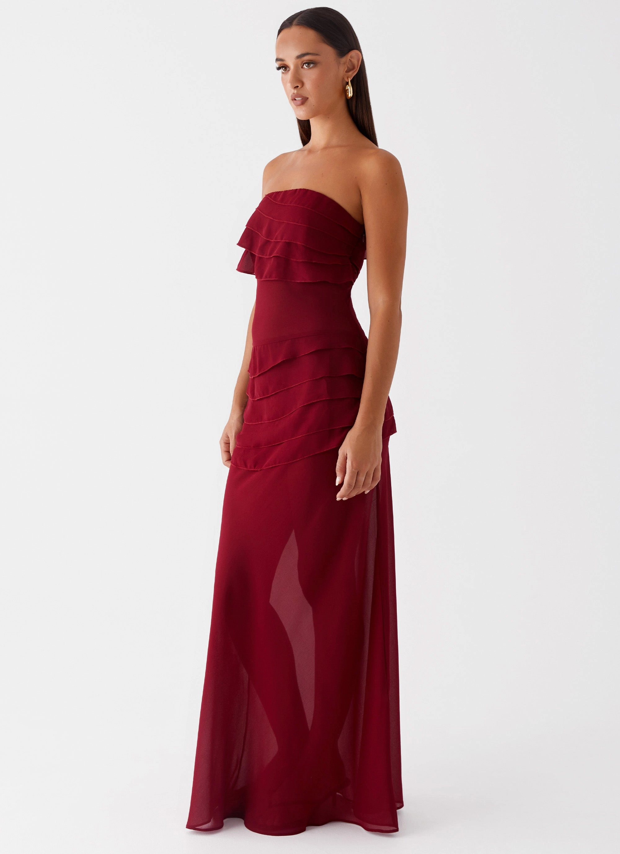 Into The Night Maxi Dress - Cherry Red Move Easy