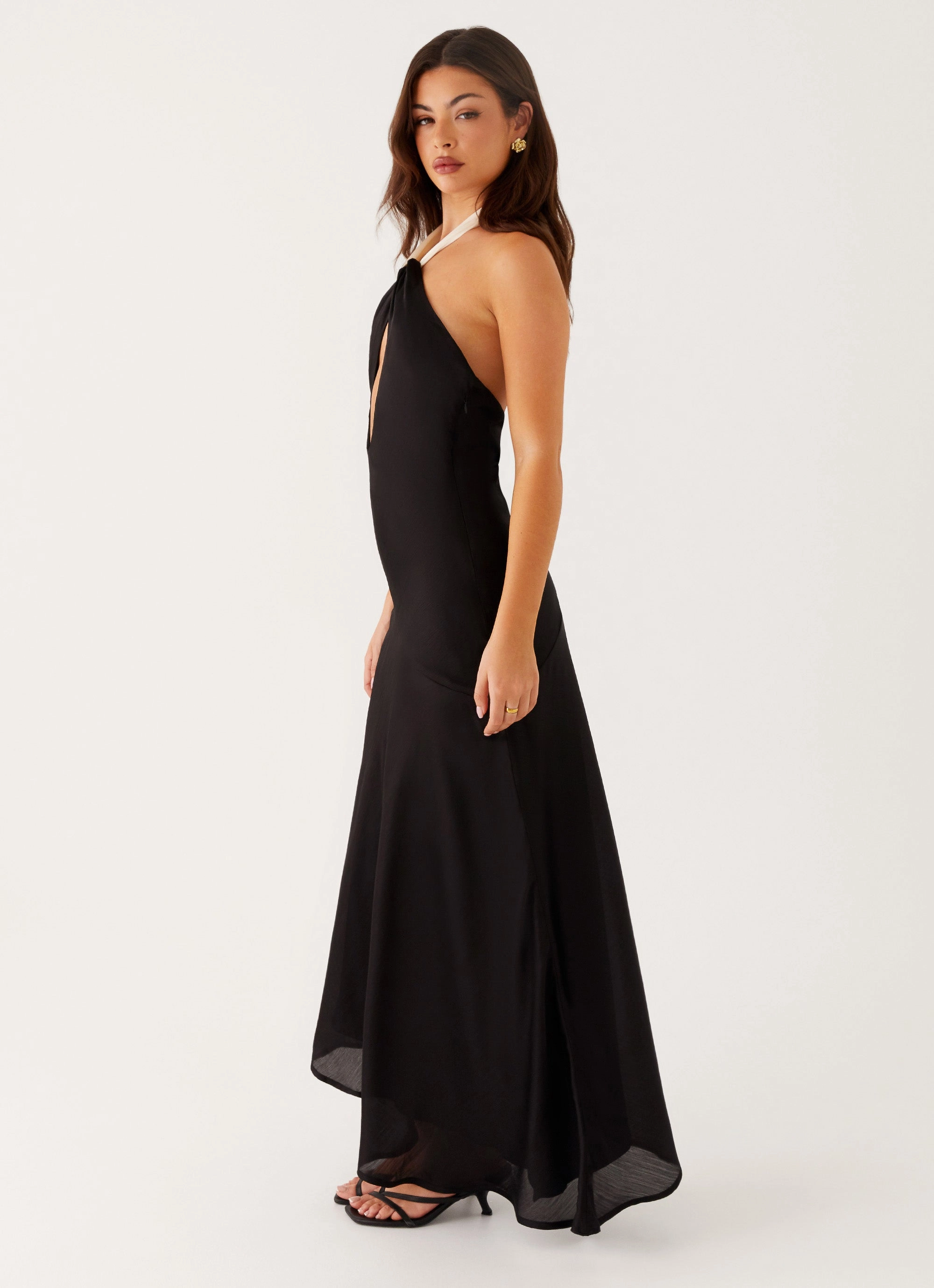 Layer Light Sophisticated Touch Night Owl Maxi Dress - Black
