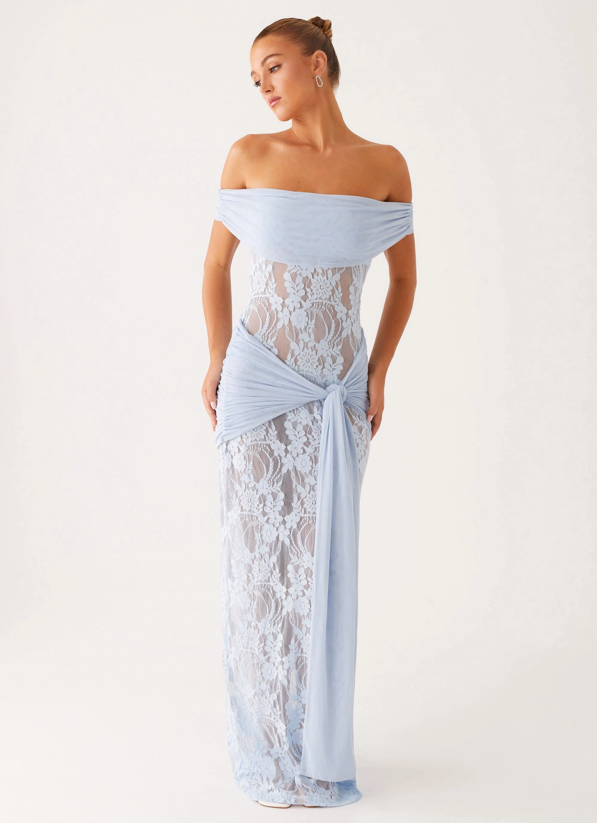 Polished Style Red-Carpet Gracie Twist Maxi Dress - Blue