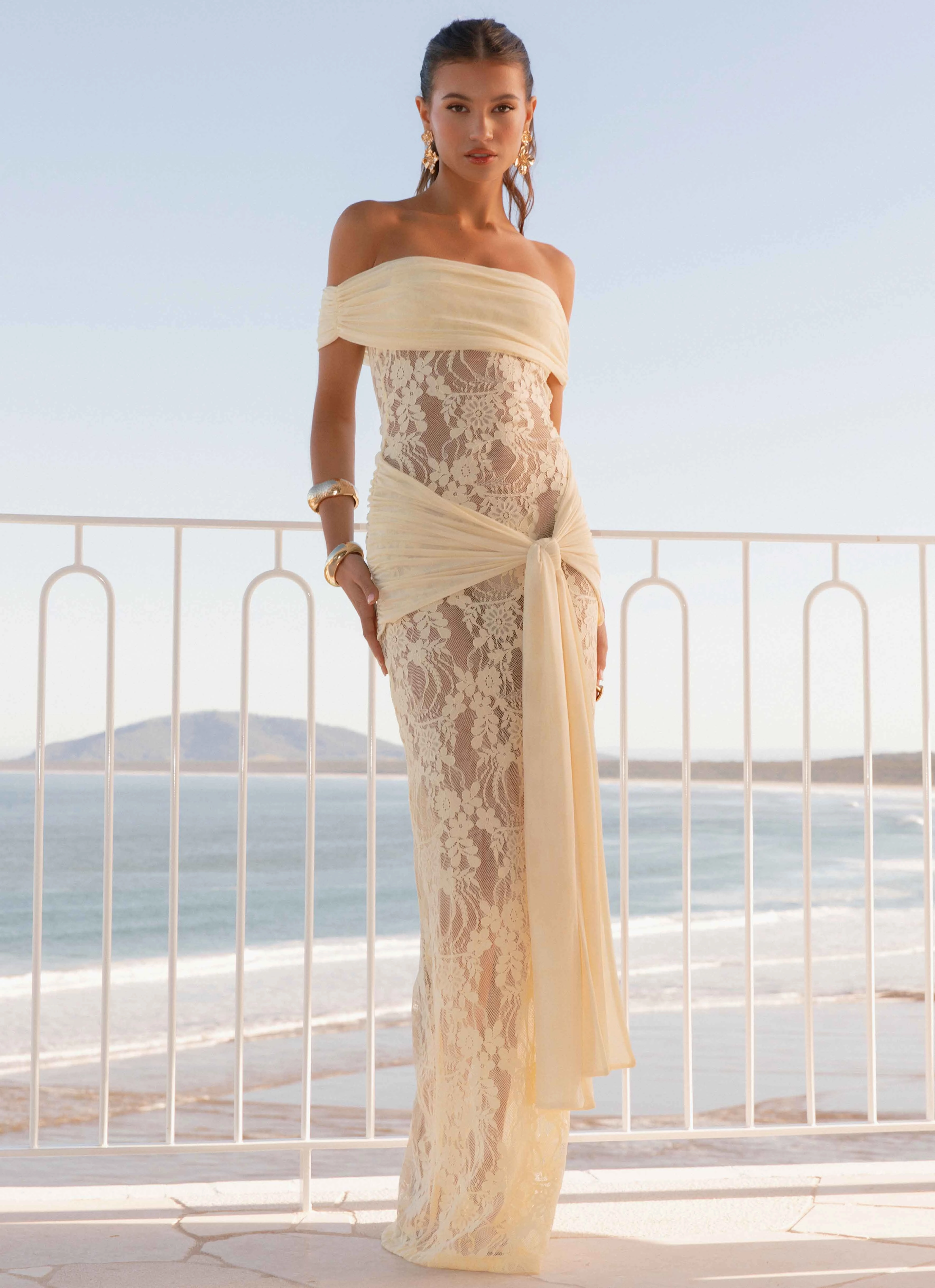 Trend Detail Gracie Twist Maxi Dress - Yellow