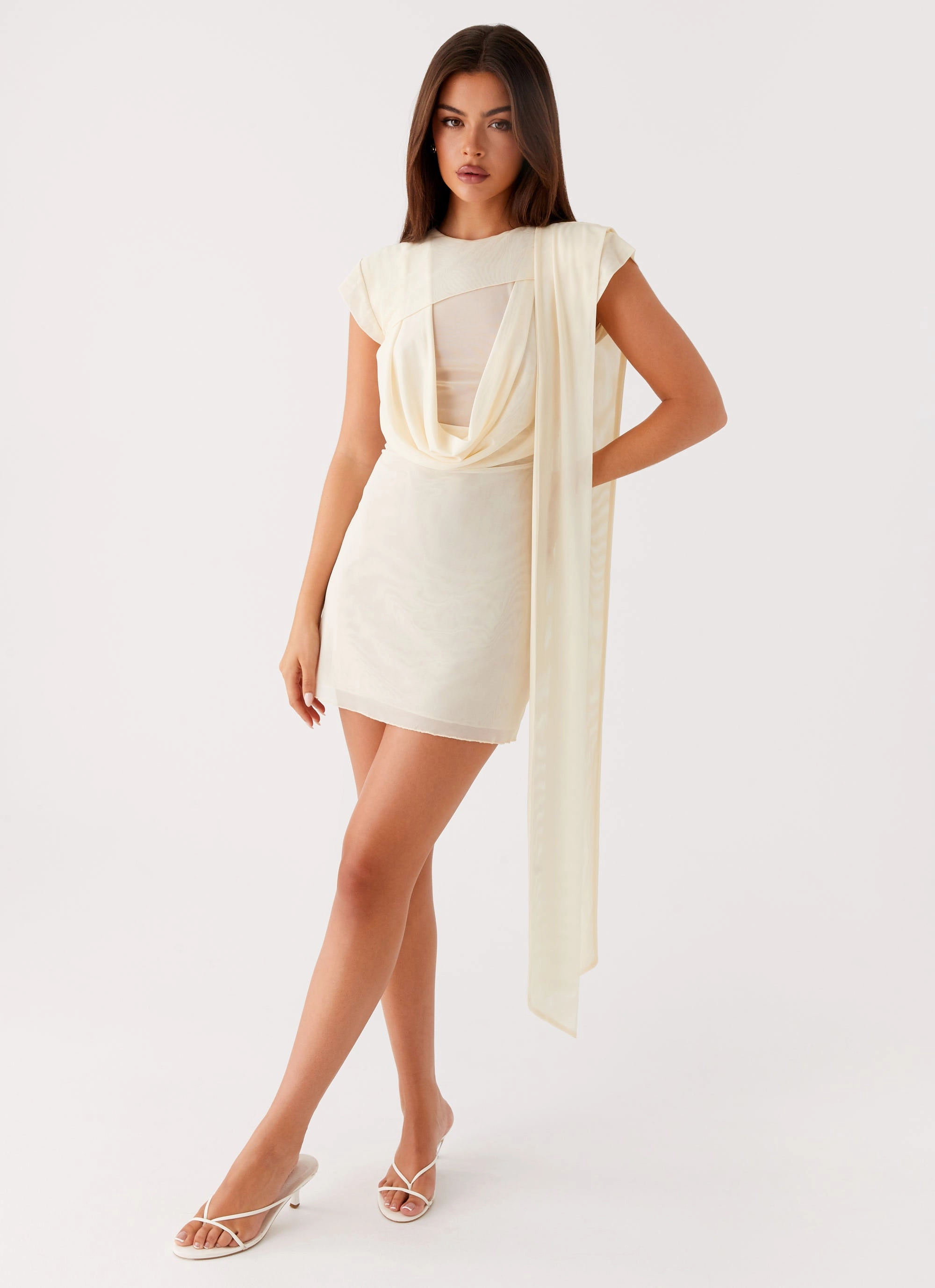 Casual Mode Classic Fit Felipe Mini Dress - Yellow