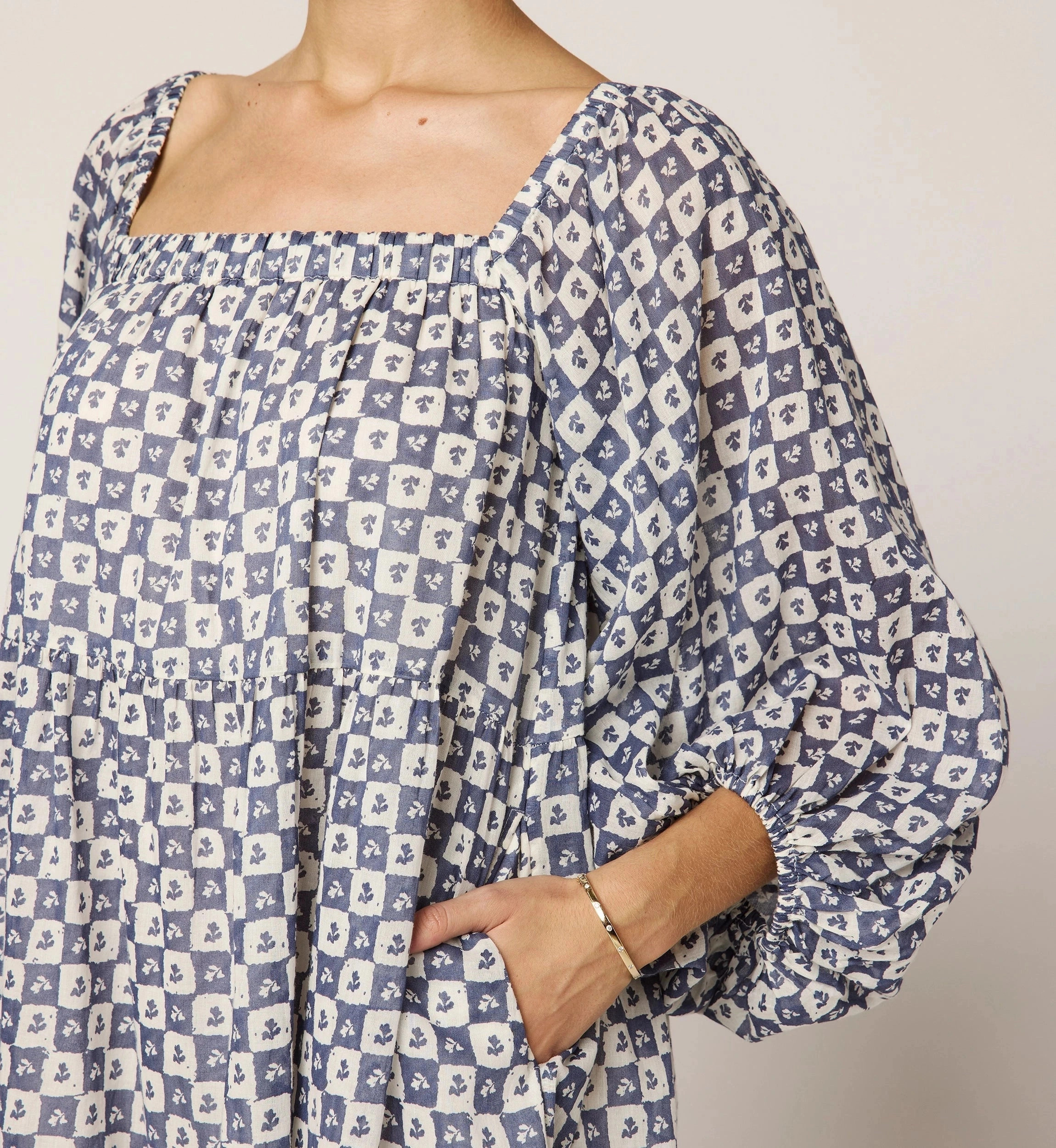 Ethical production ErgonomicShape Hattie Mini Dress | Piazze Check