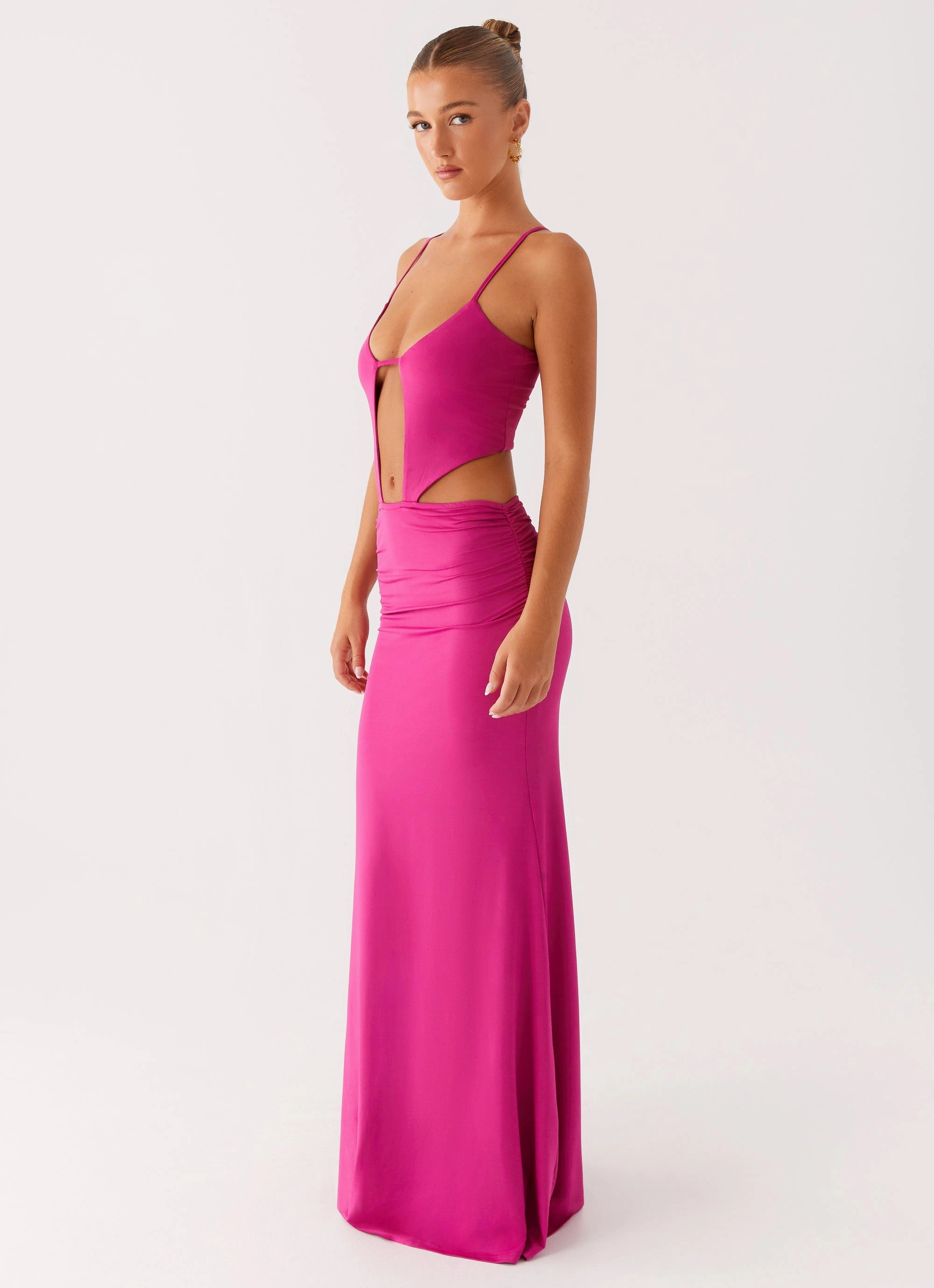 Headliner Maxi Dress - Fuchsia Versatile dress for layering
