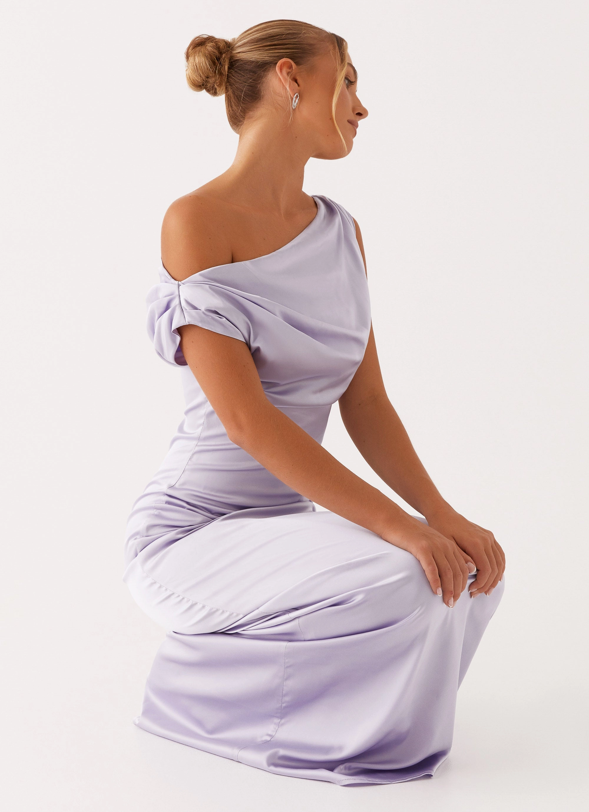 Subtle Look Garden Fresh Heart Of Glass Satin Maxi Dress - Lilac