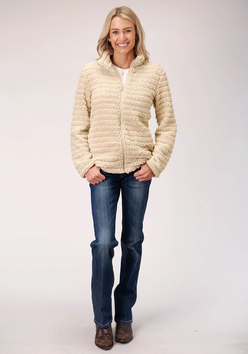 Roper Womens Cream Polyester Faux Mink Fleece Jacket WaterRepellent Finish Waterproof Stitch Details