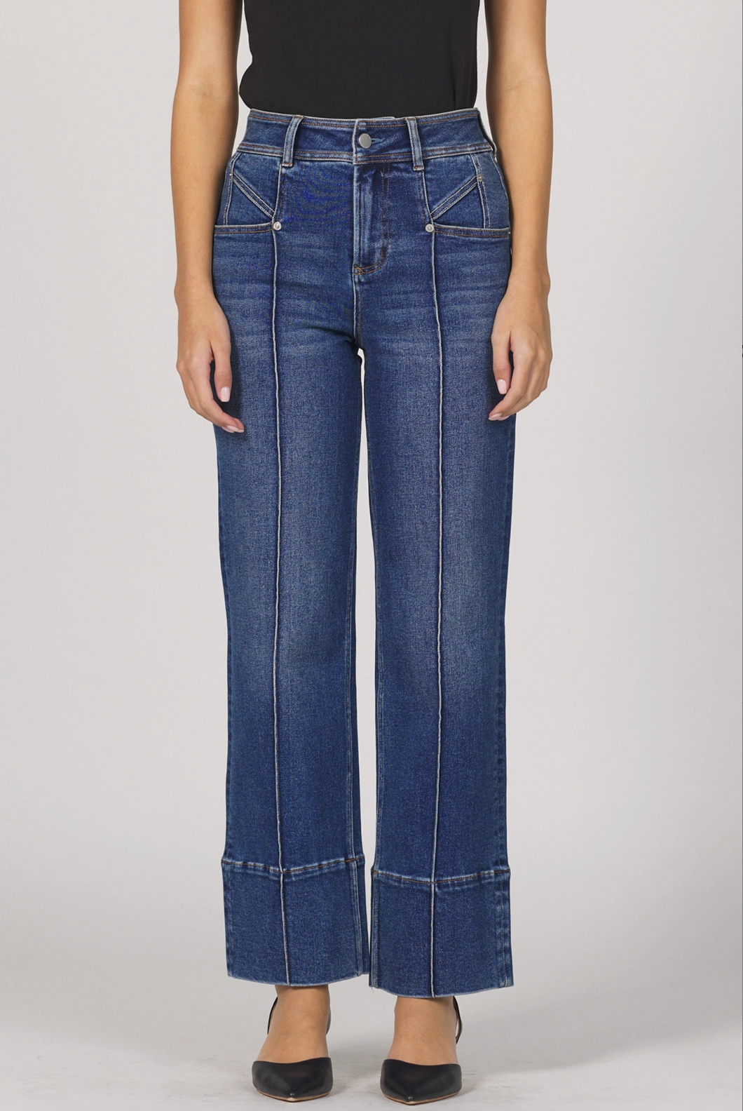ReinforcedEdges ReinforcedArmholes Holly Straight Leg Cuff Jeans - Midtown