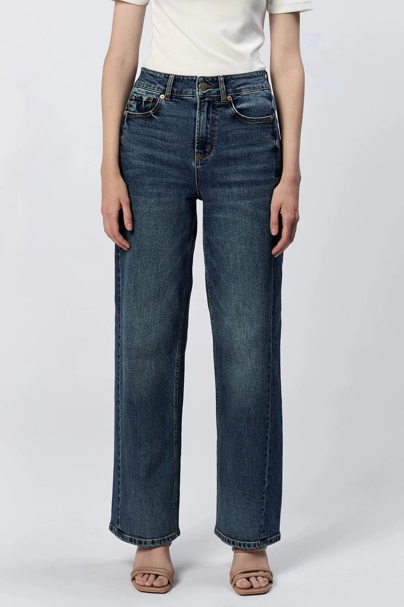NonRestrictiveSilhouette Comfy Fit Holly High Rise Straight Jeans - Fernstone