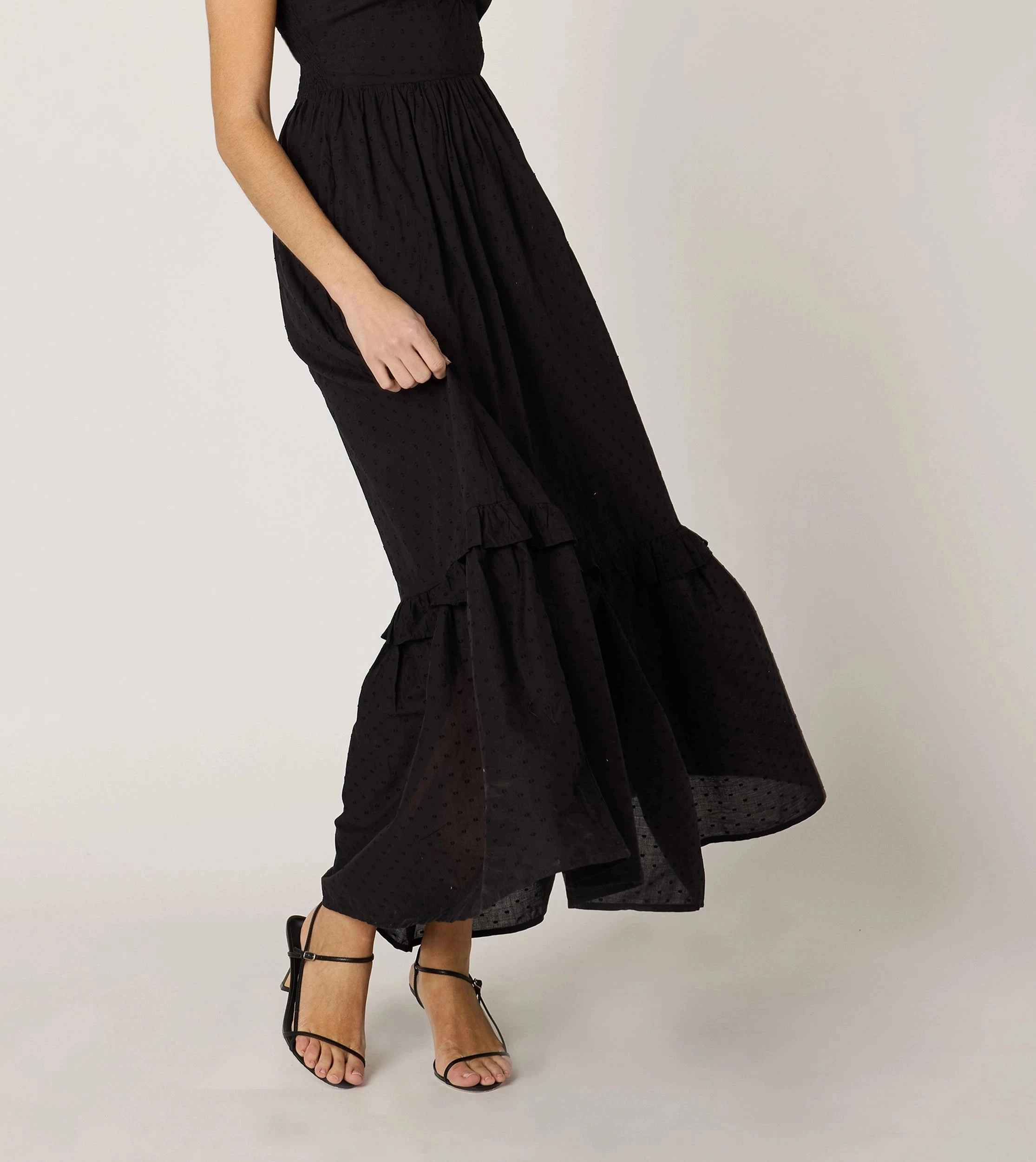 Reinforced Hems Oversized Silhouette Nica Maxi Dress | Black